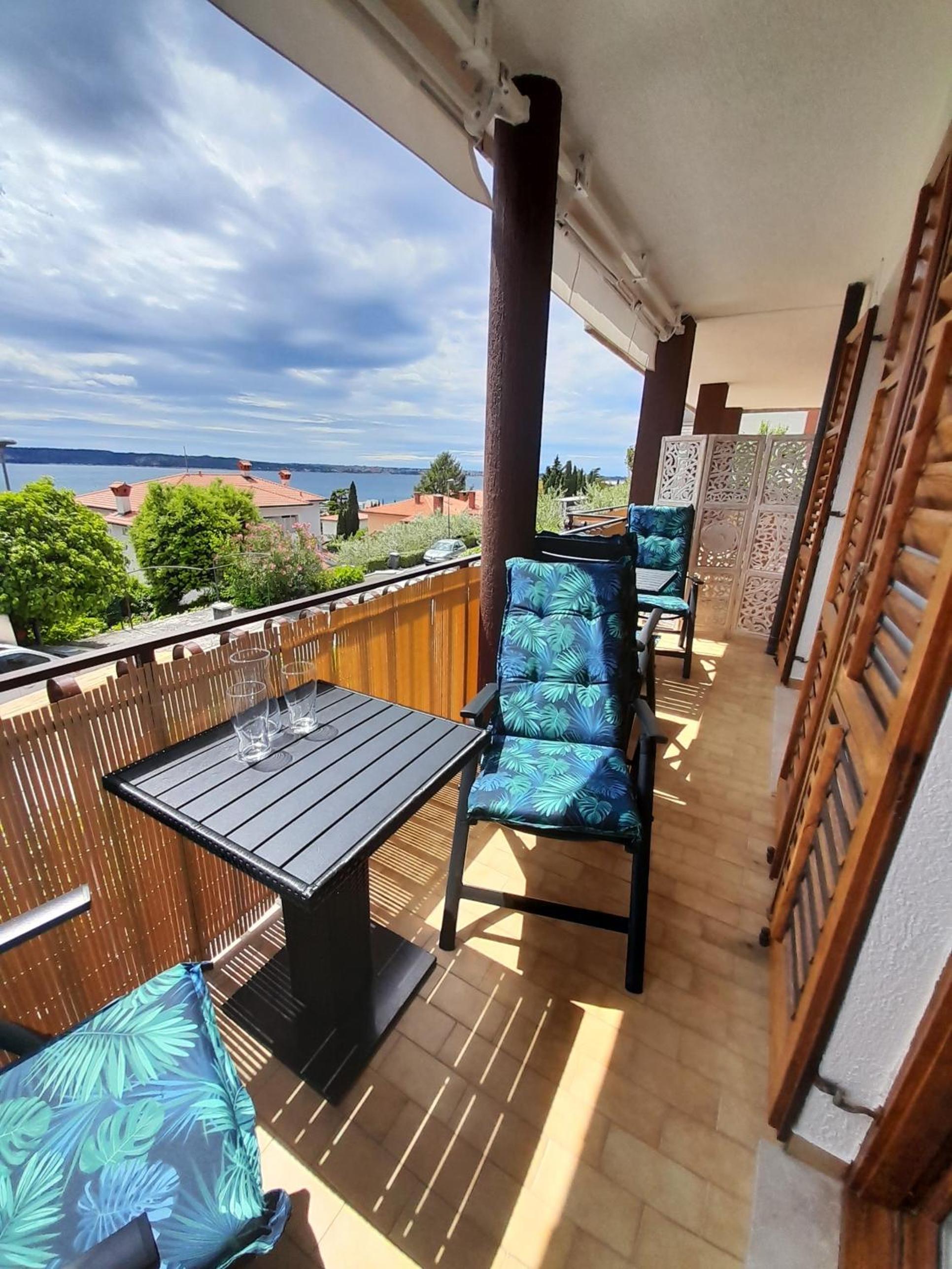 Apartments Portoroz - Beautiful Street view 4