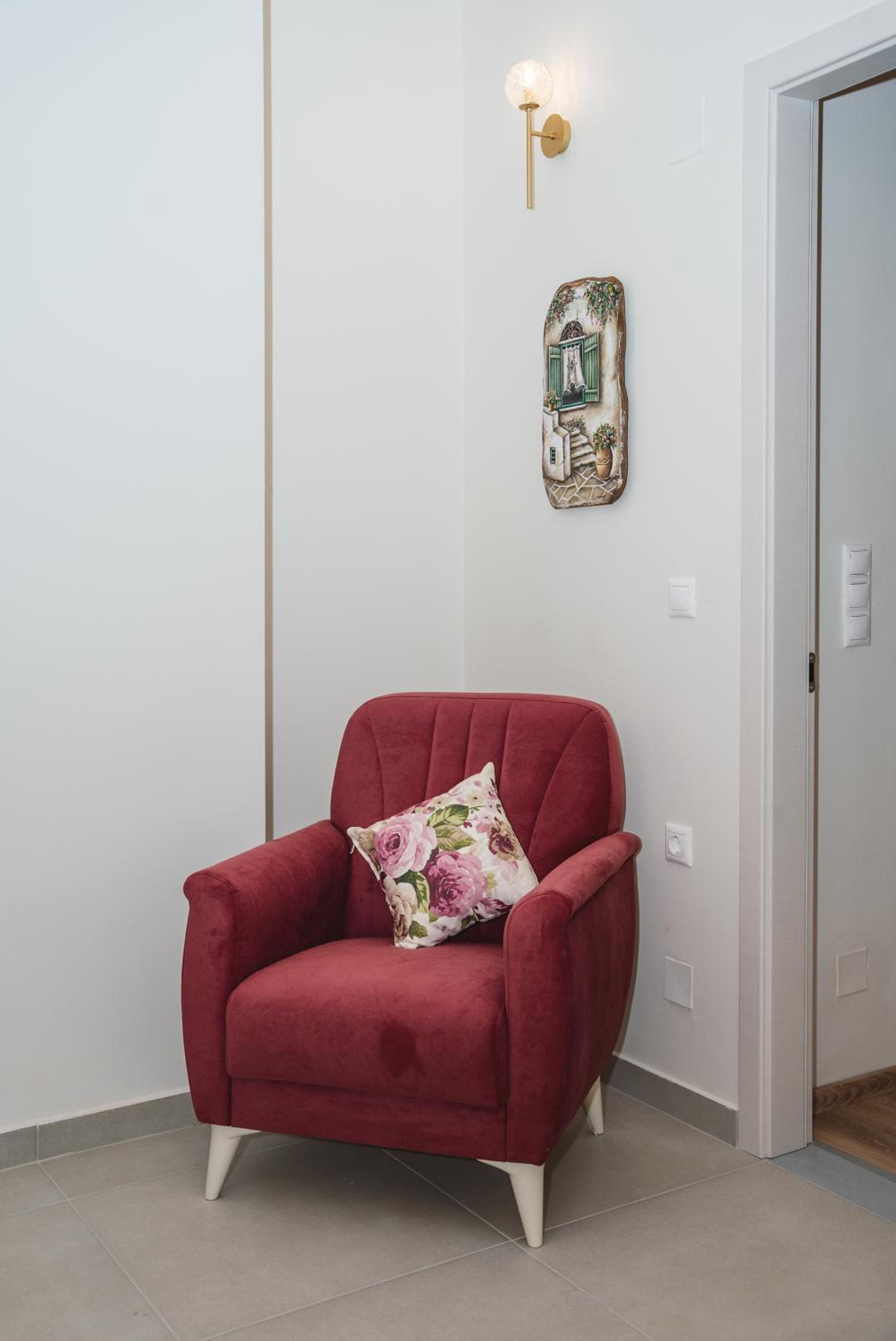 Vincenzo Suites