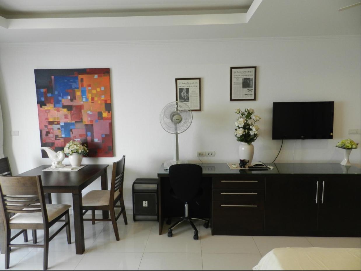 Jomtien PLAZA Condotel