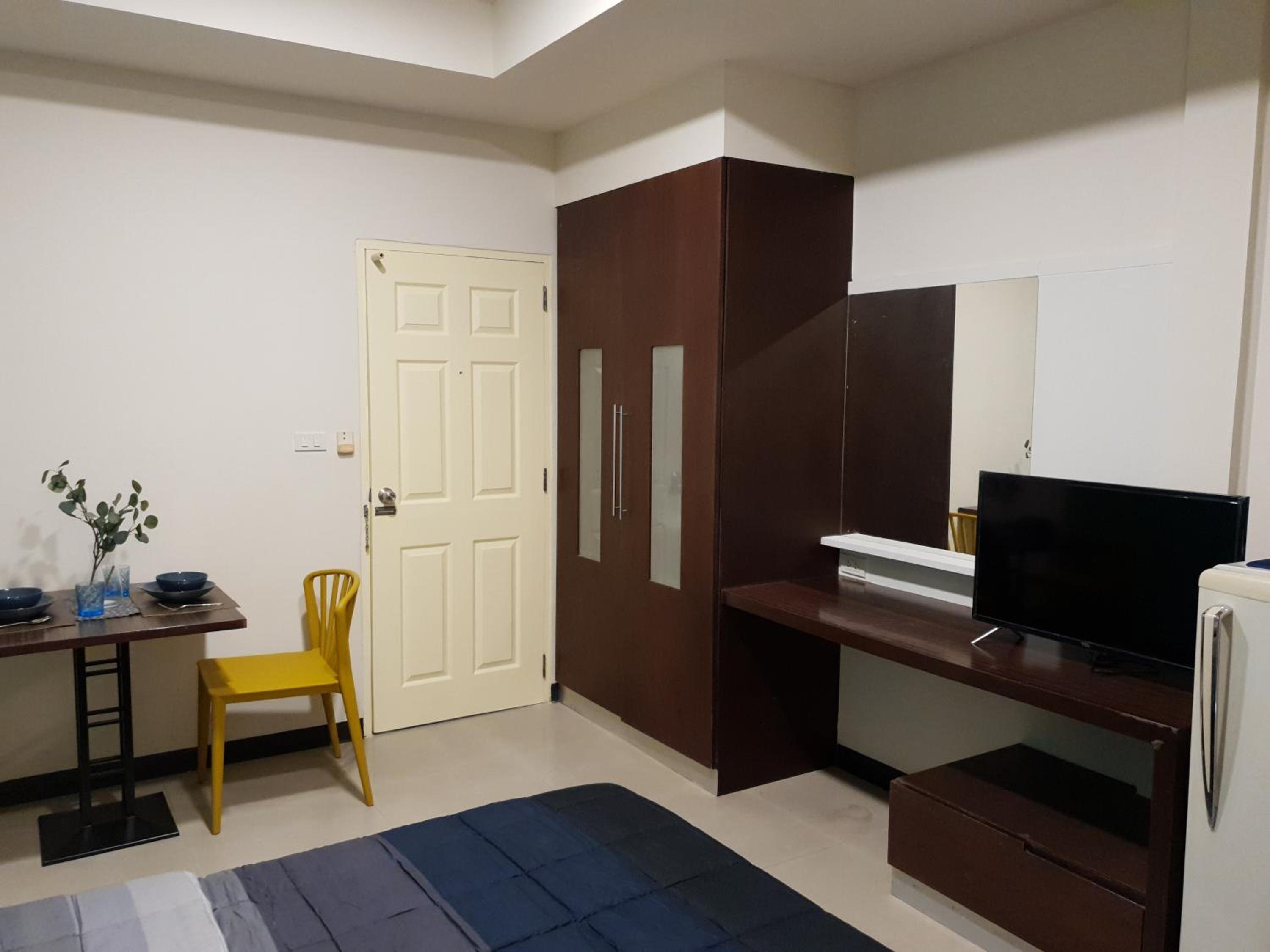 552 Residence