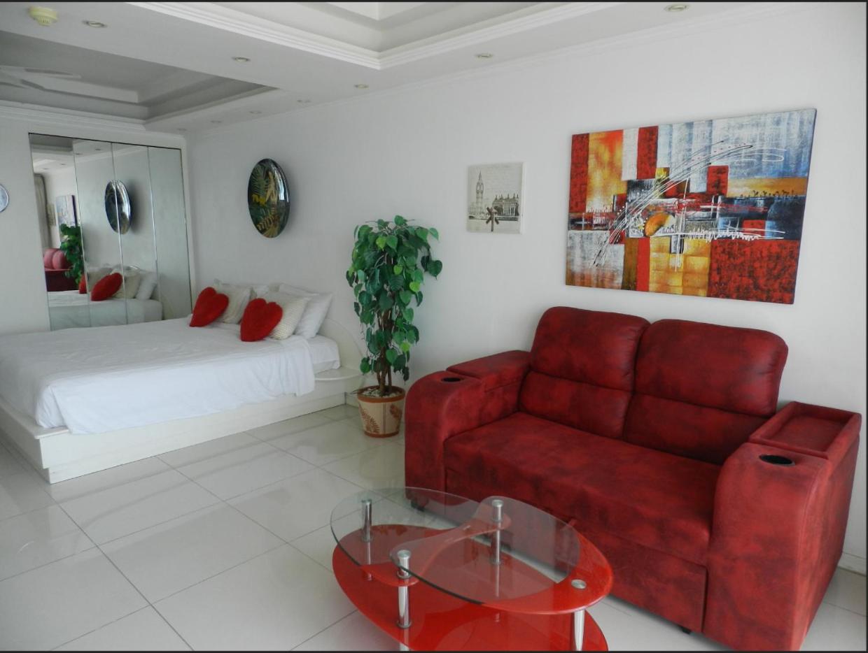 Jomtien PLAZA Condotel