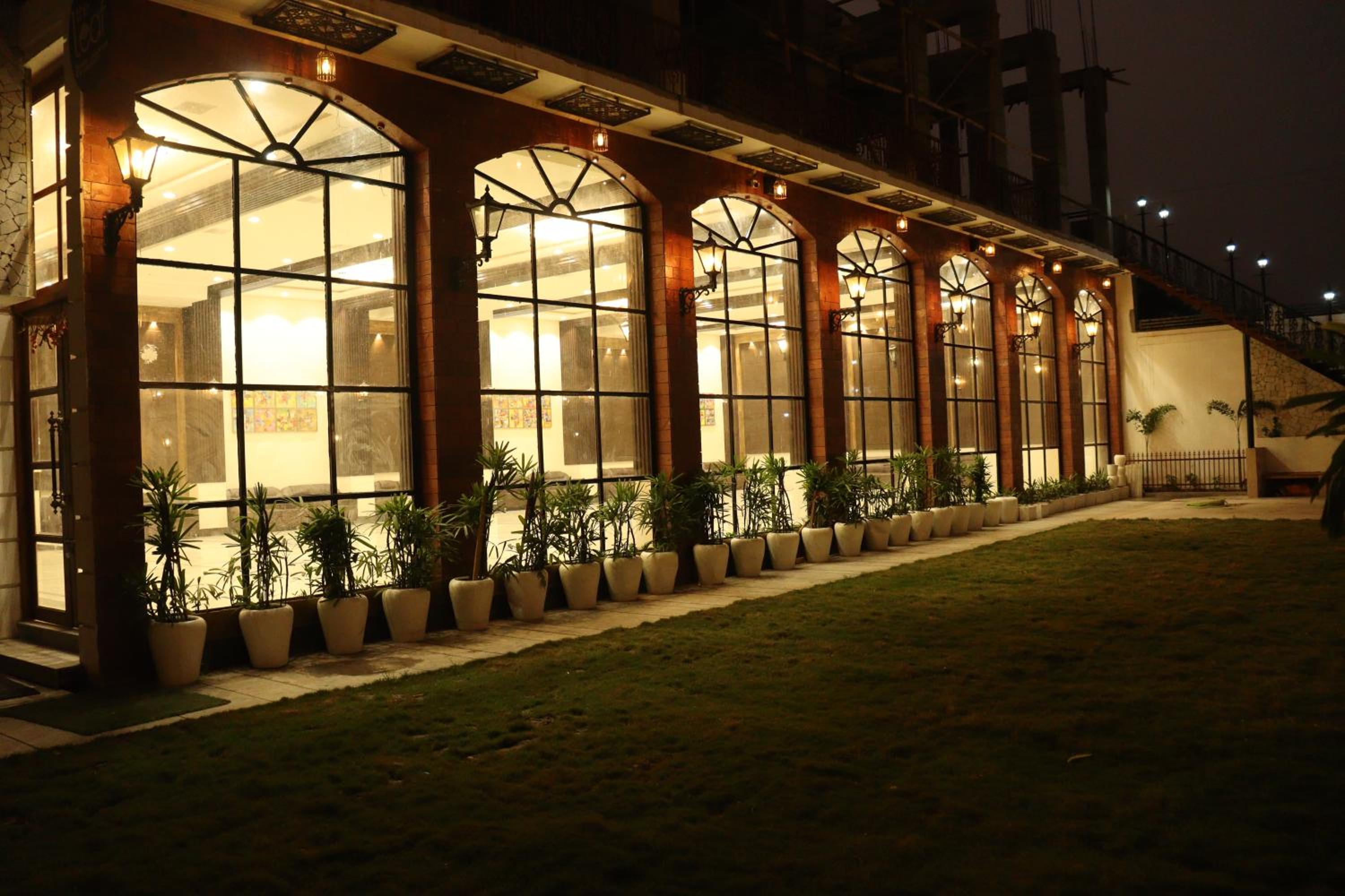 The Stoneberry Resort