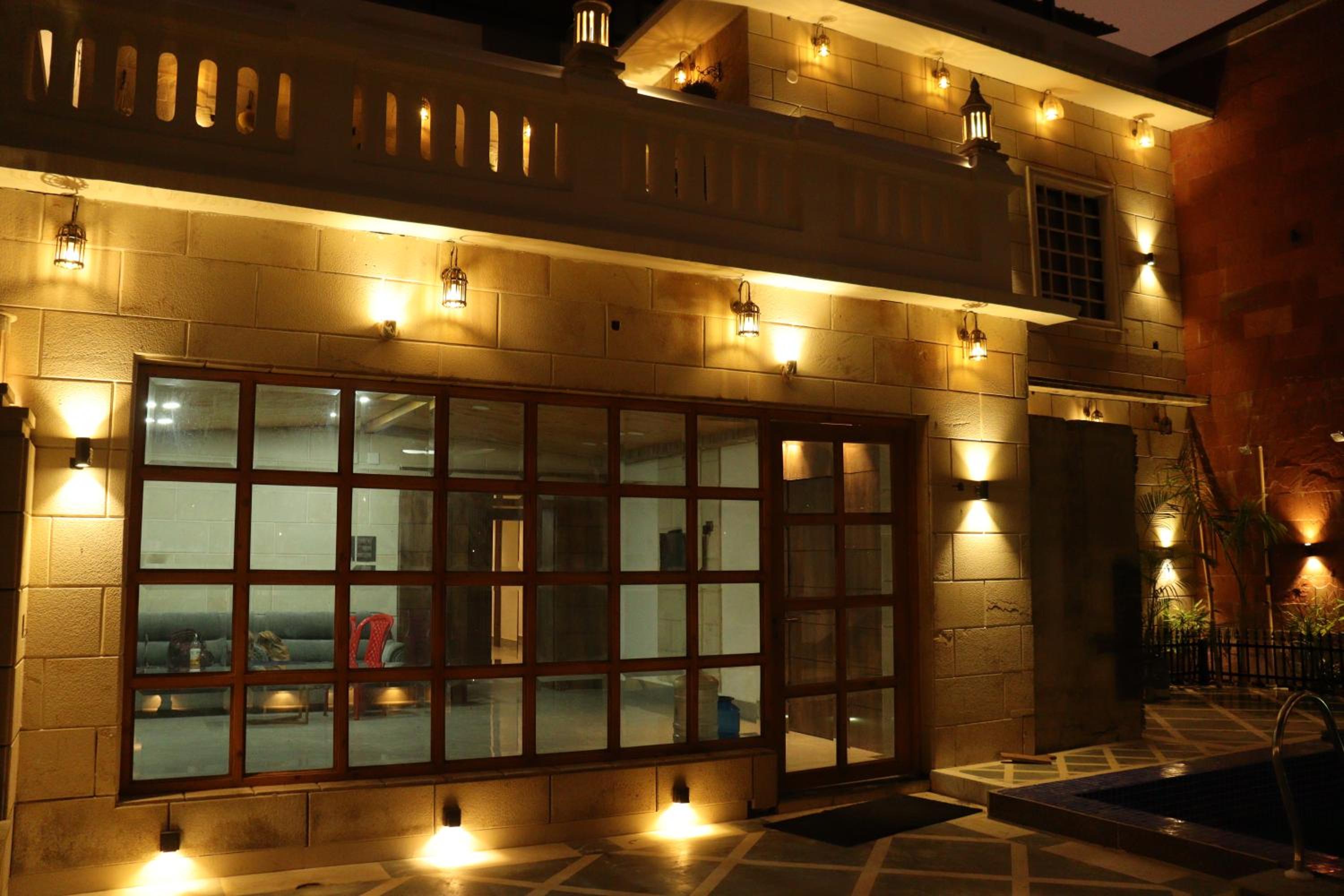The Stoneberry Resort
