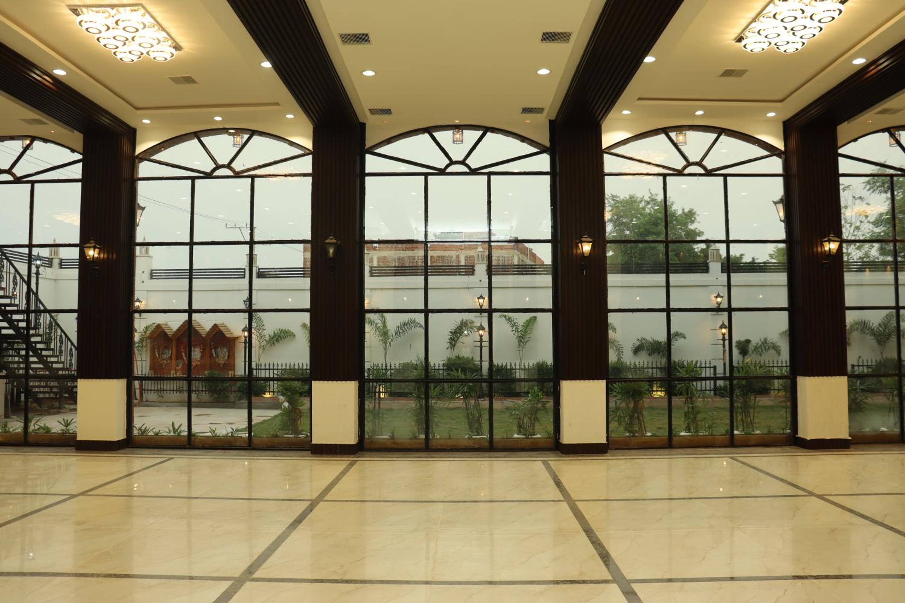 The Stoneberry Resort