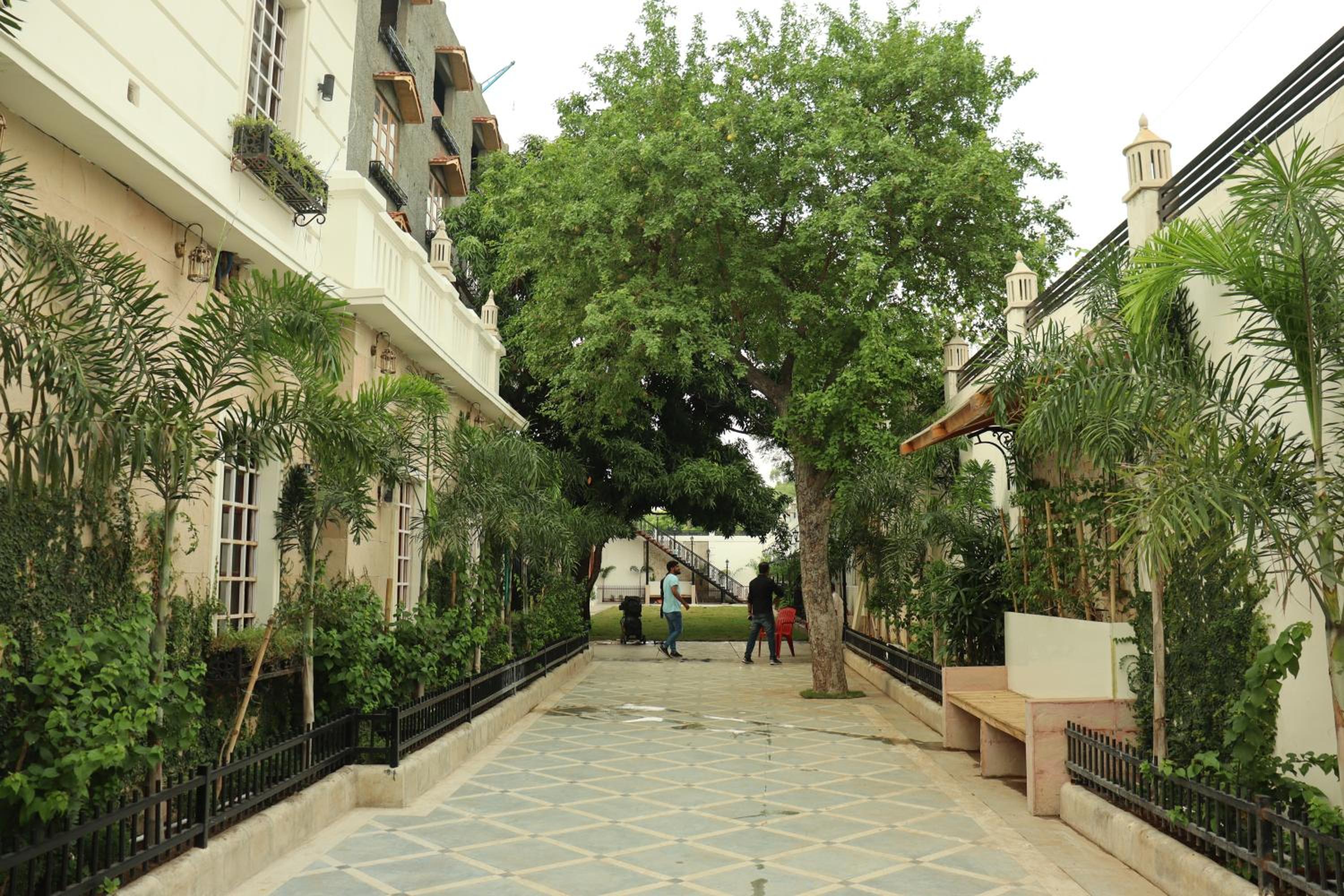 The Stoneberry Resort