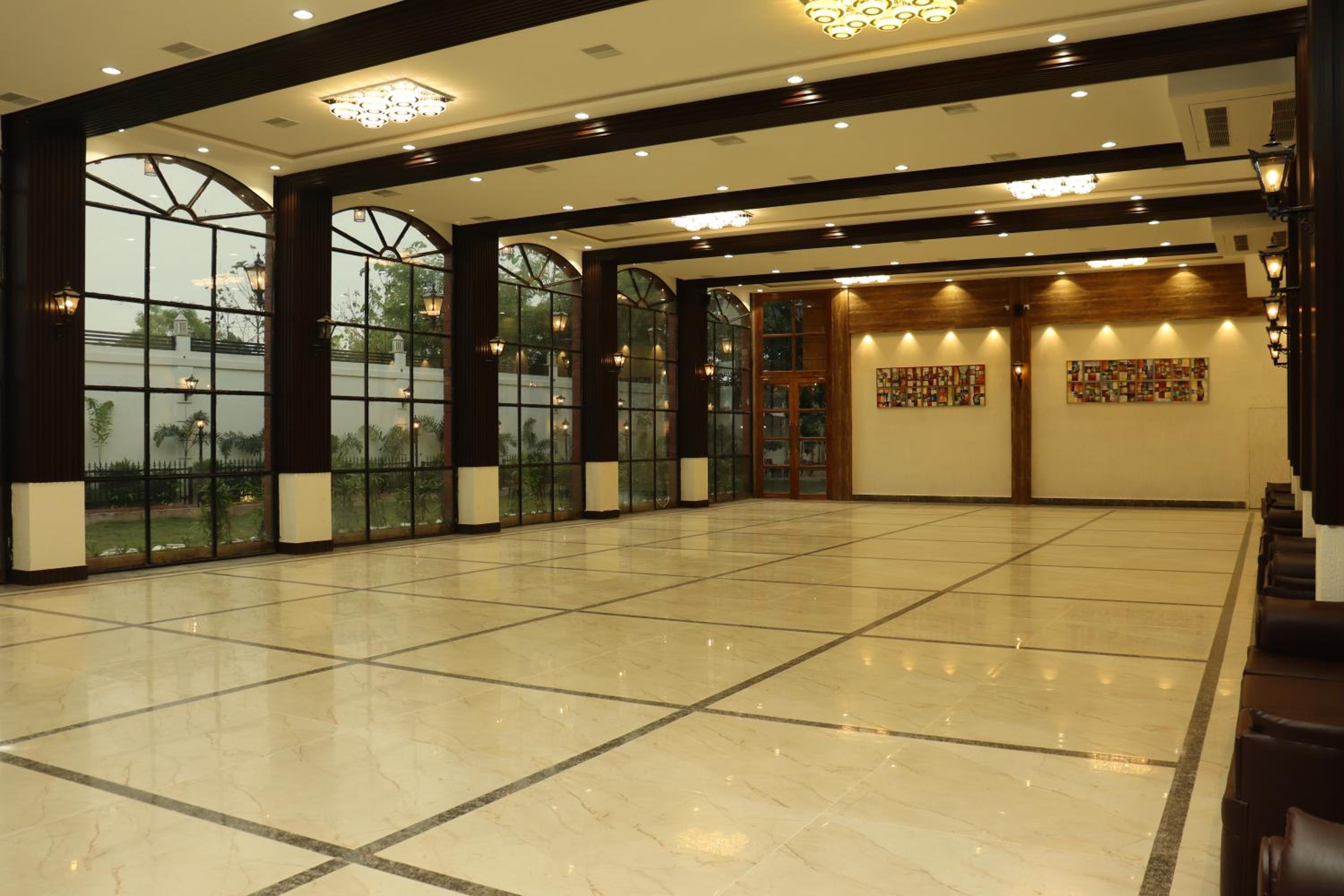 The Stoneberry Resort