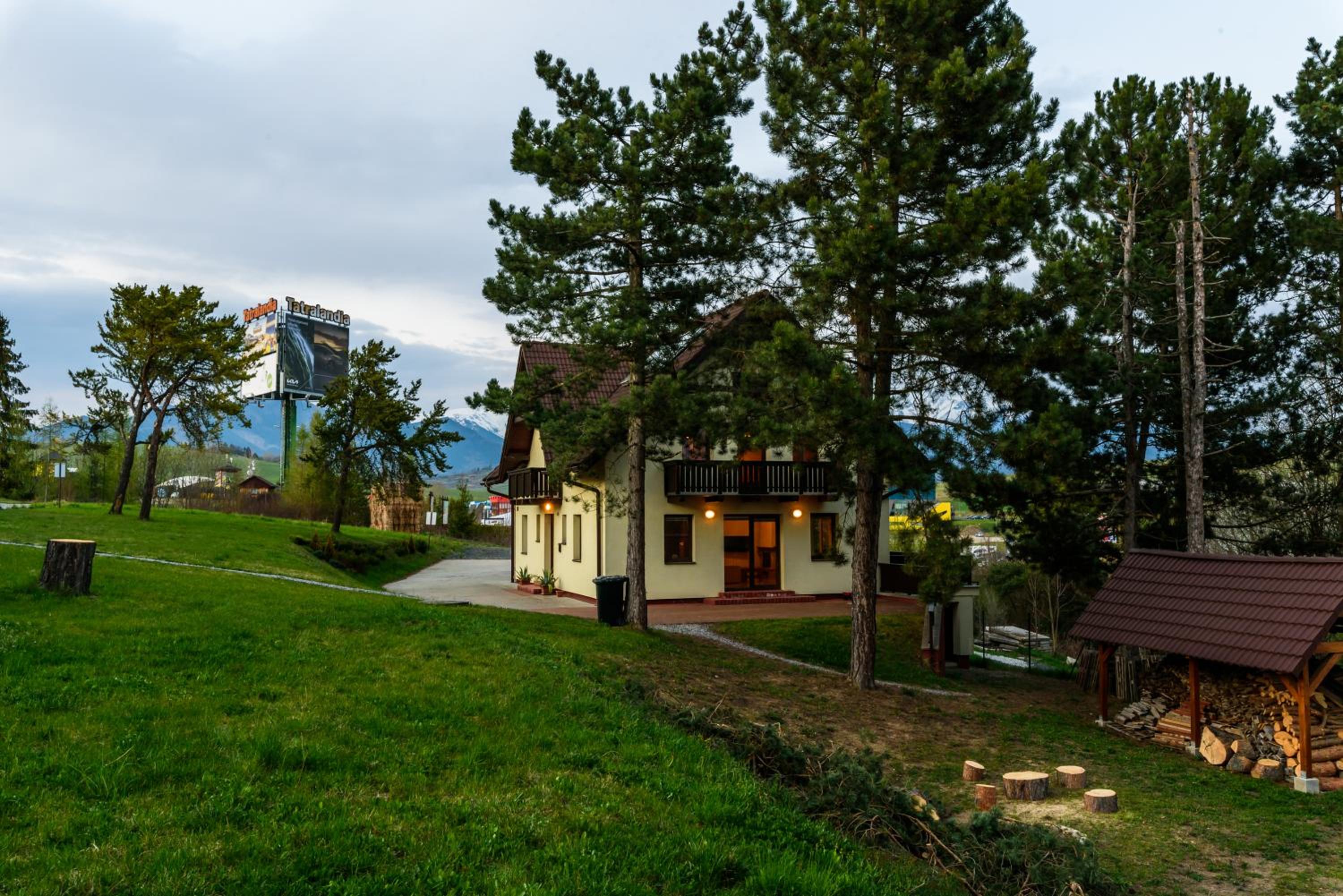 Apartmány Ráztoky view 3