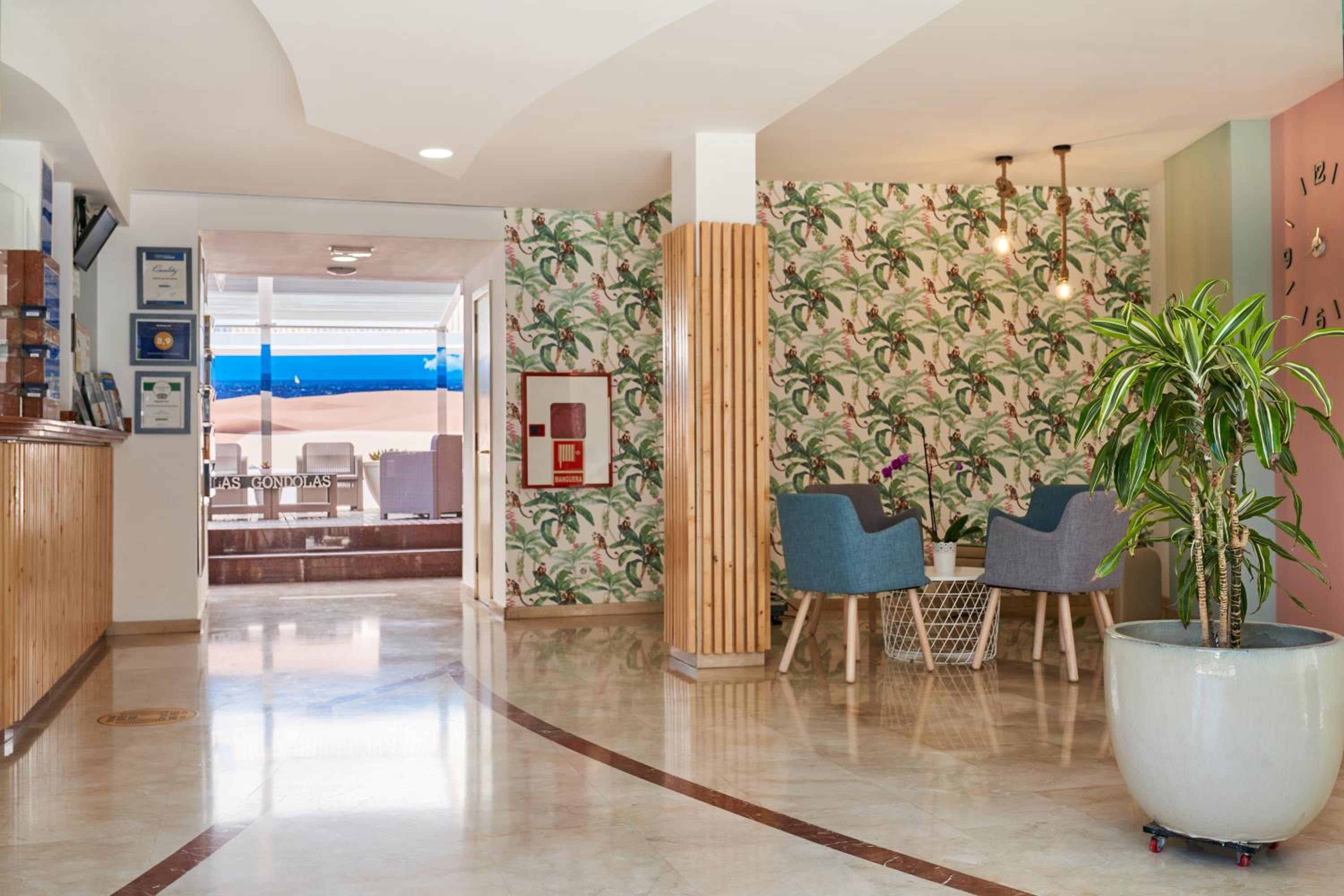 recepcion & lobby