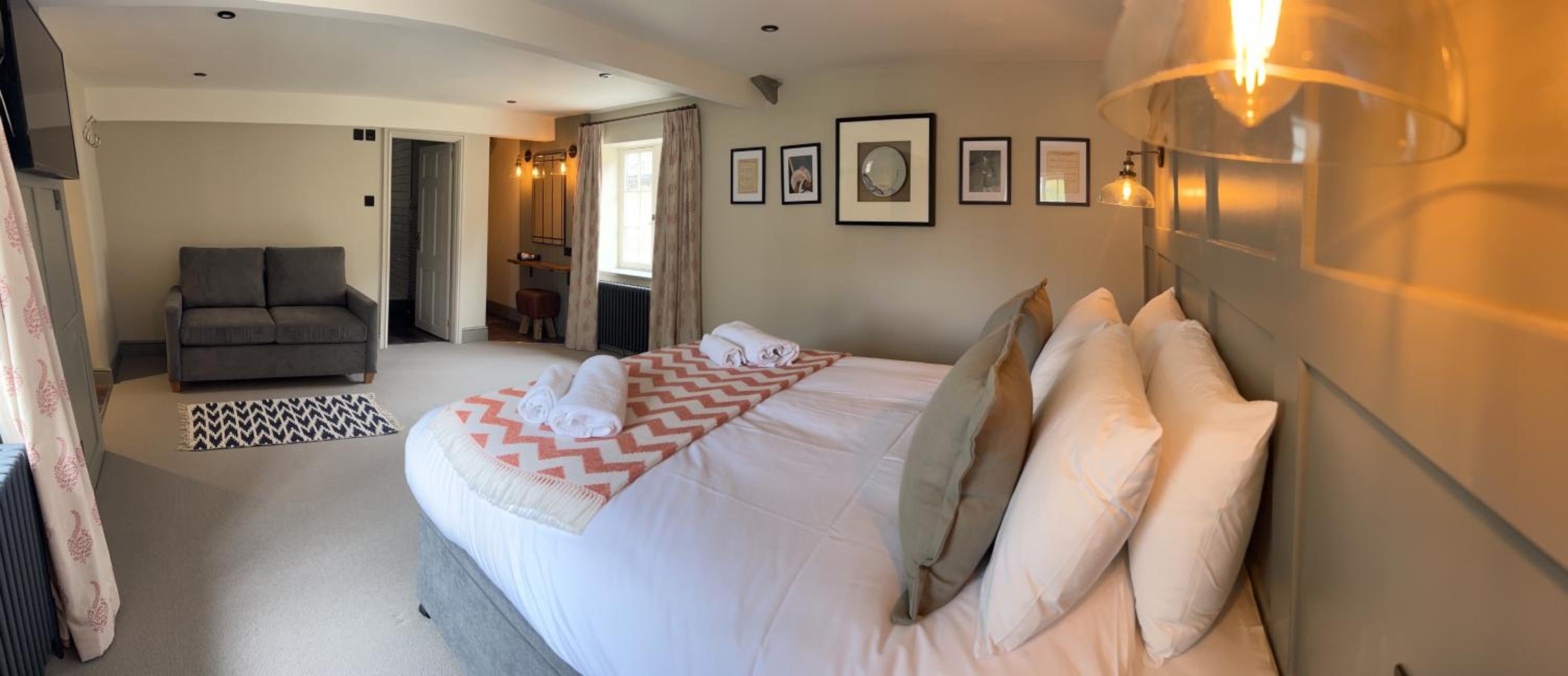 Woodstock Vacations - The Punchbowl Inn - Property Image 8