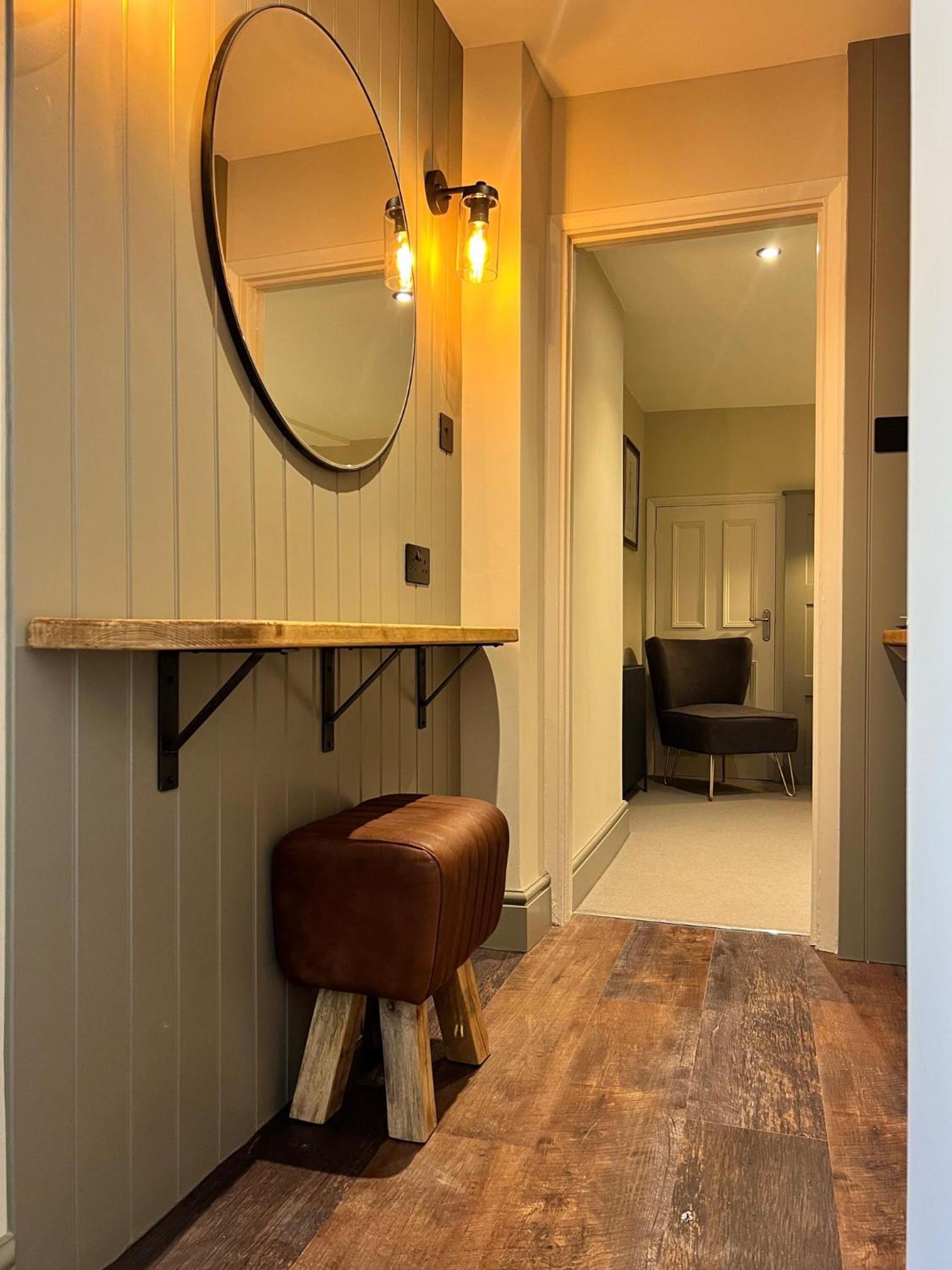 Woodstock Vacations - The Punchbowl Inn - Property Image 32