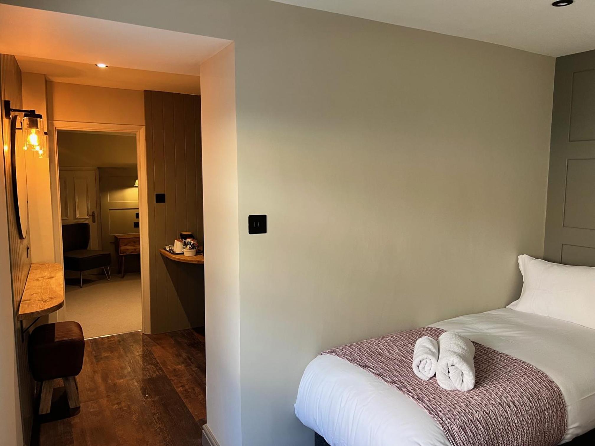 Woodstock Vacations - The Punchbowl Inn - Property Image 22