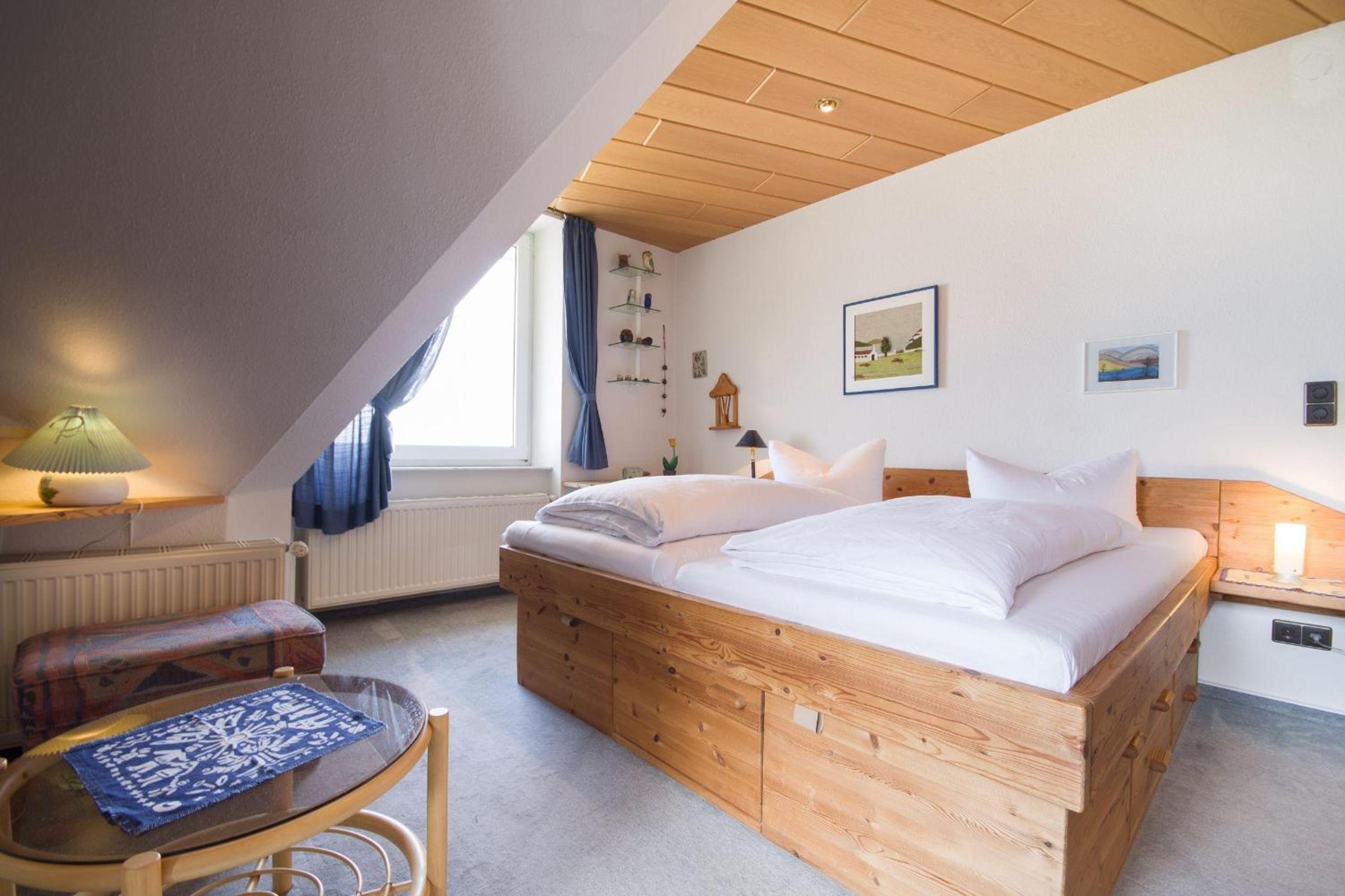 Meeresbrandung-36 en Cuxhaven — hotel room