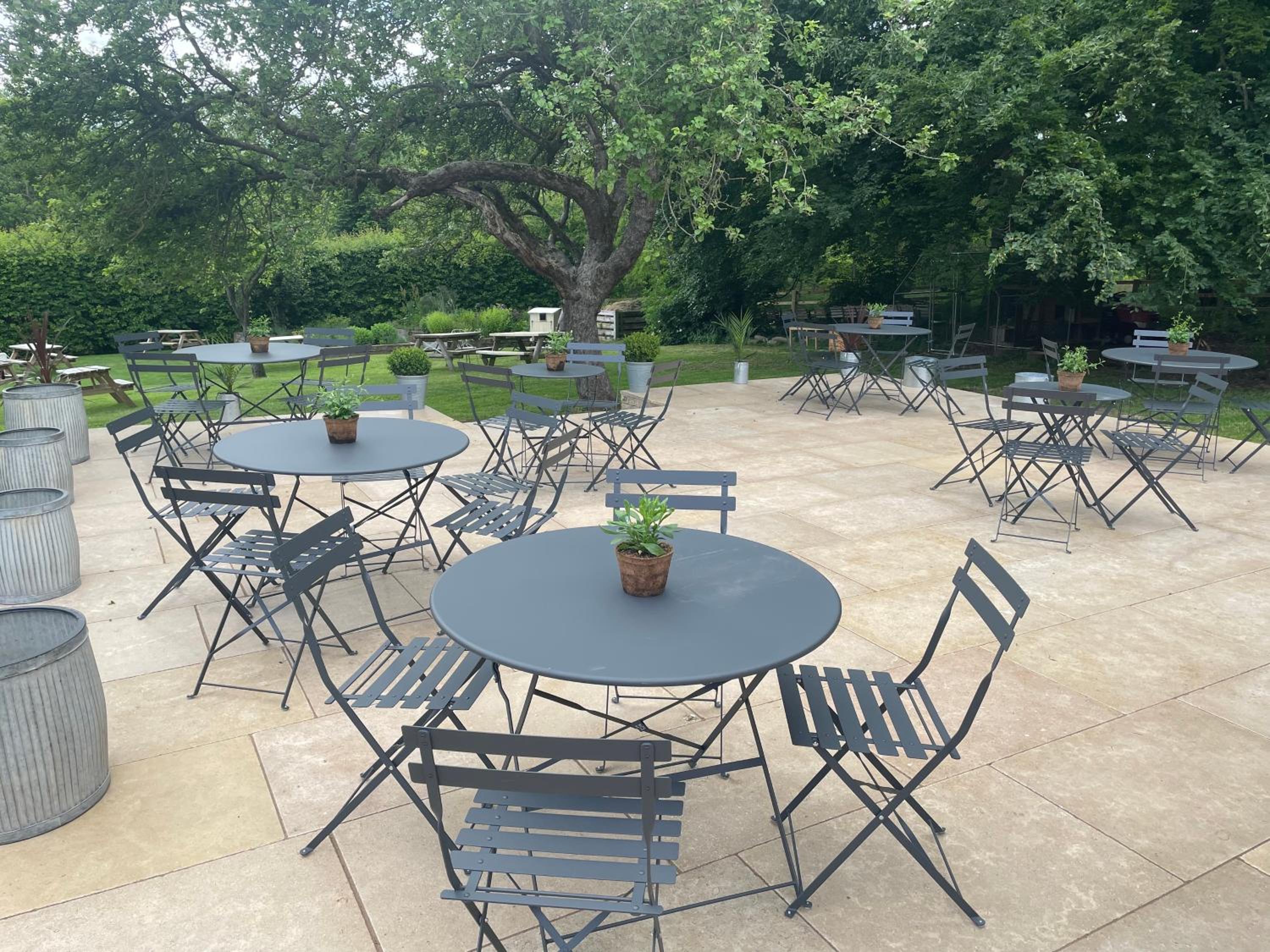 The Swan Inn Swinbrook view 4