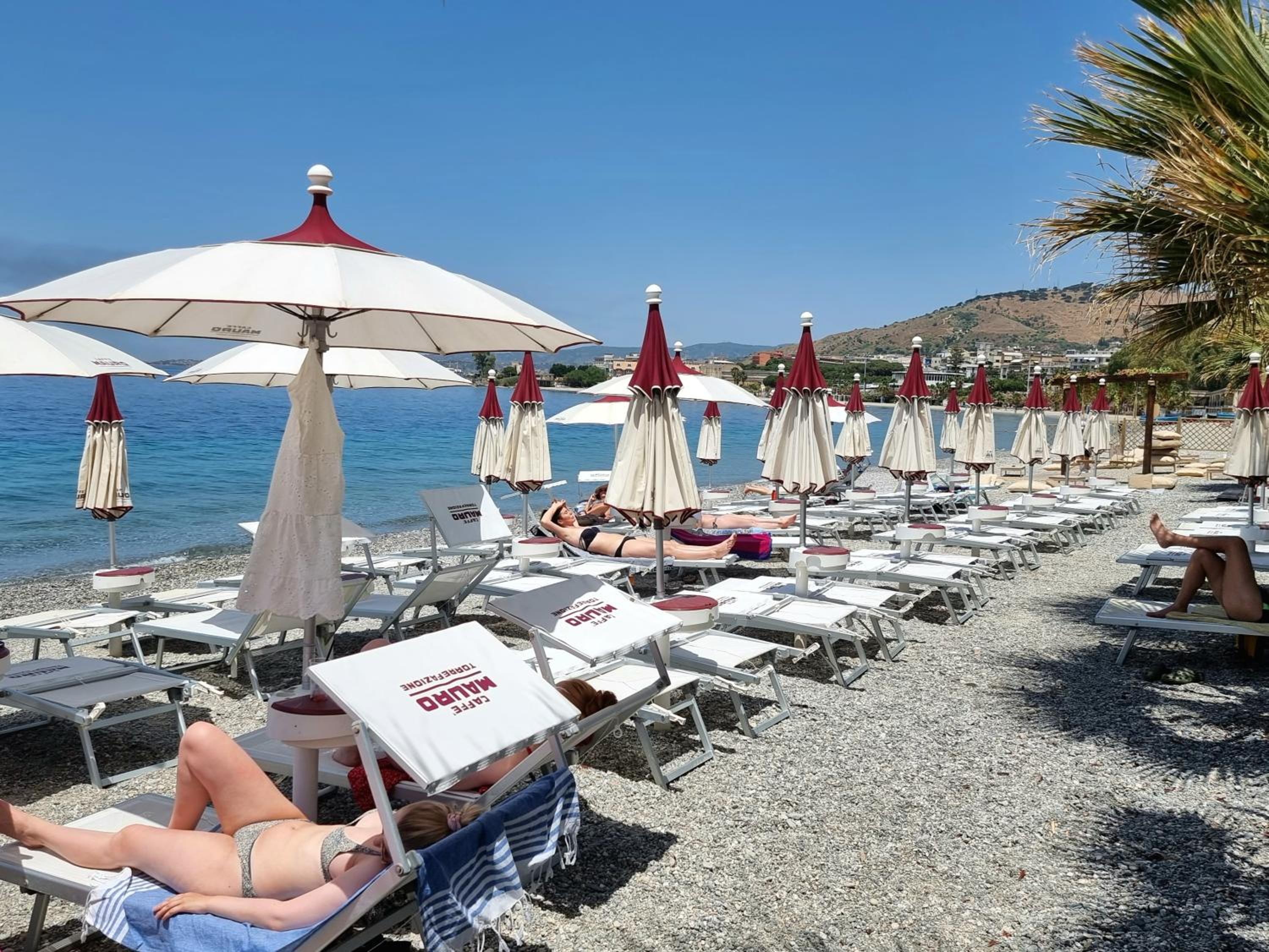 Loft Magna Grecia Reggio Calabria Centro Storico a 3 minuti a piedi dal mare view 5