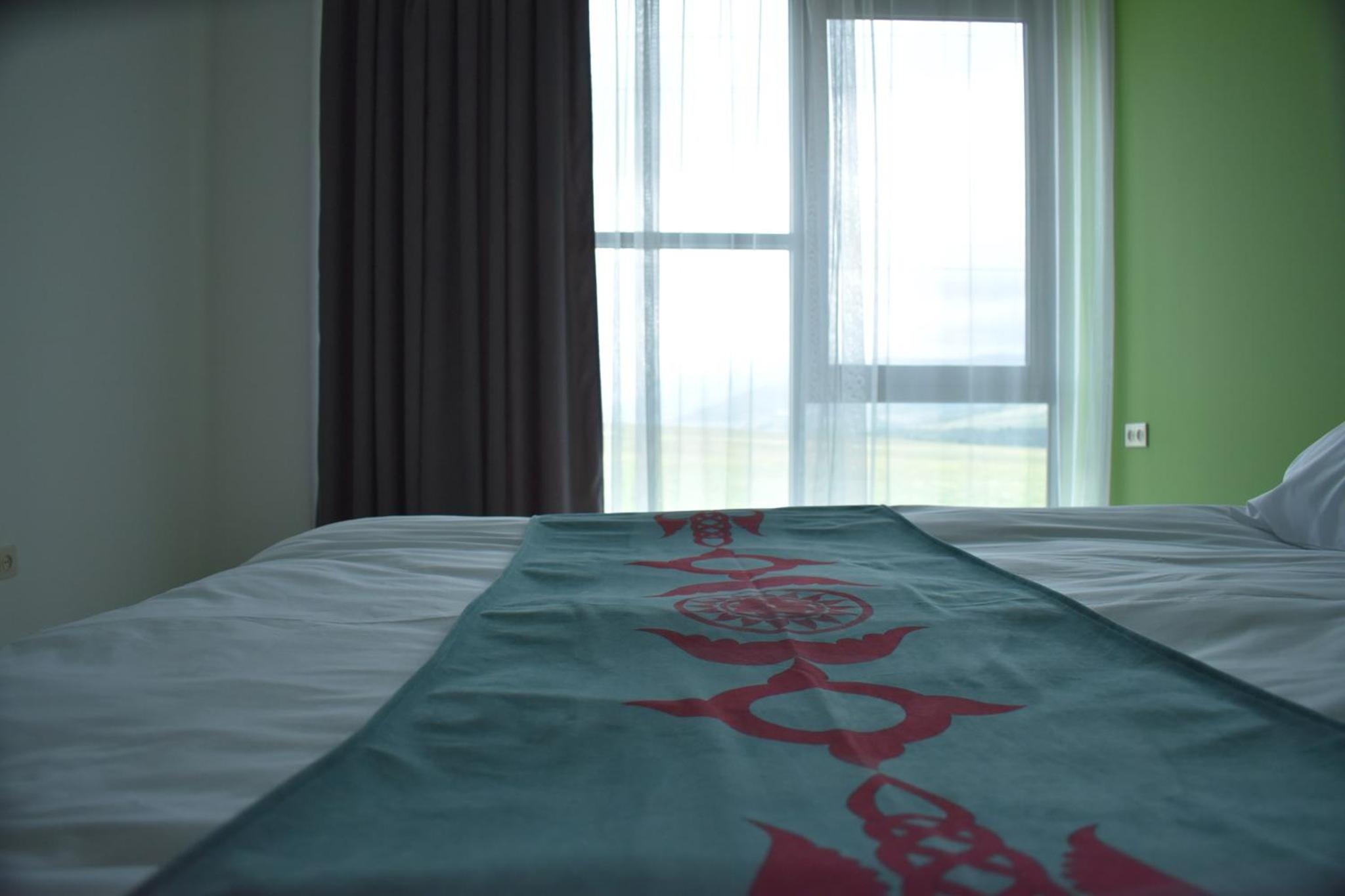 Kaghni Hotel