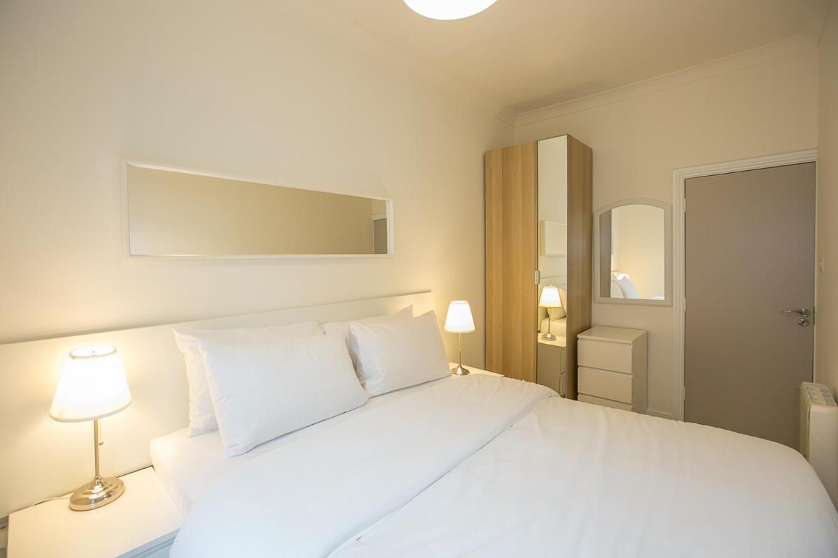 St Stephen's Green District-1