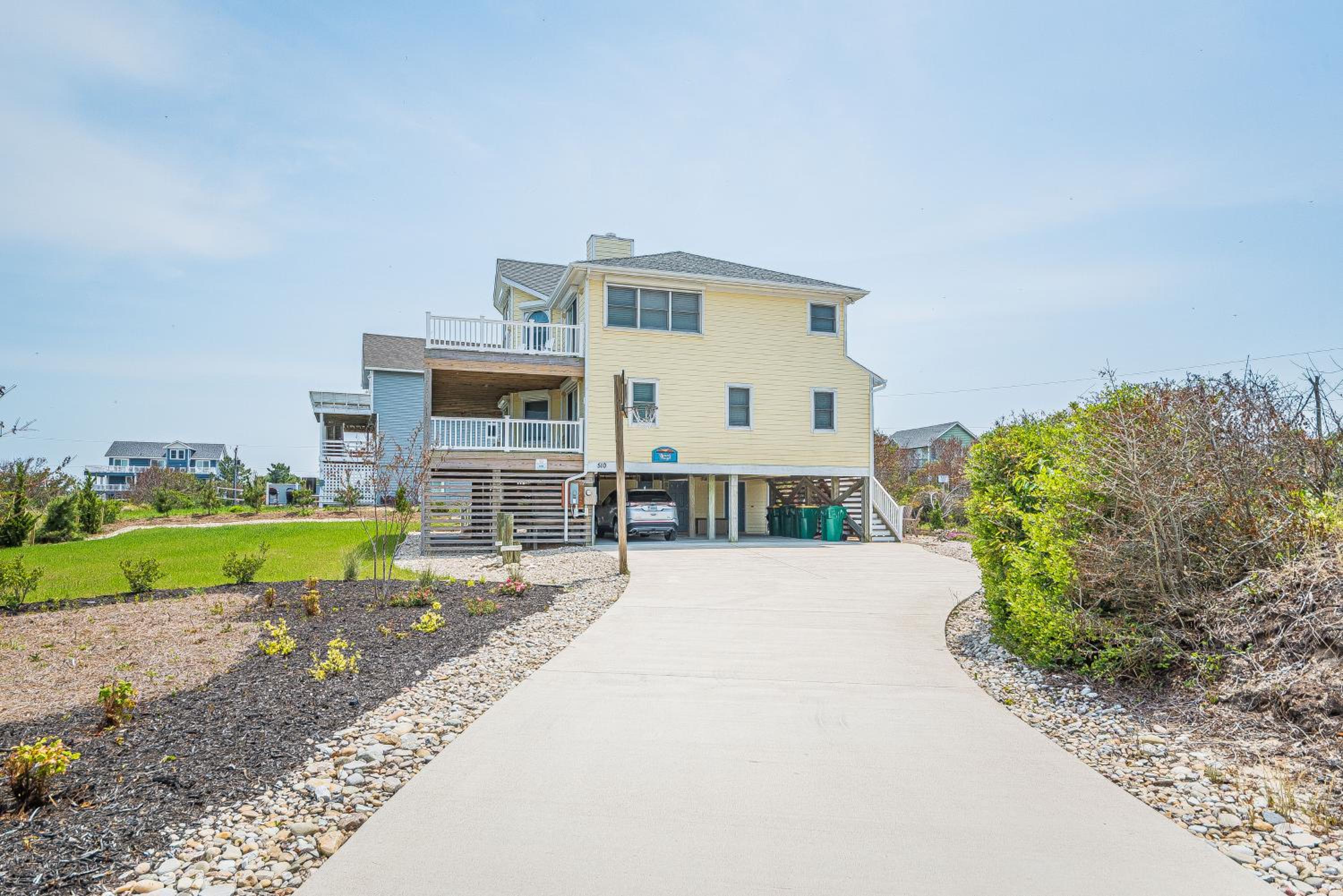 Beach Angel - Corolla, Ocean Sands, 100 Yards to Beach, Ocean View, Large Kitchen, Hot Tub view 2