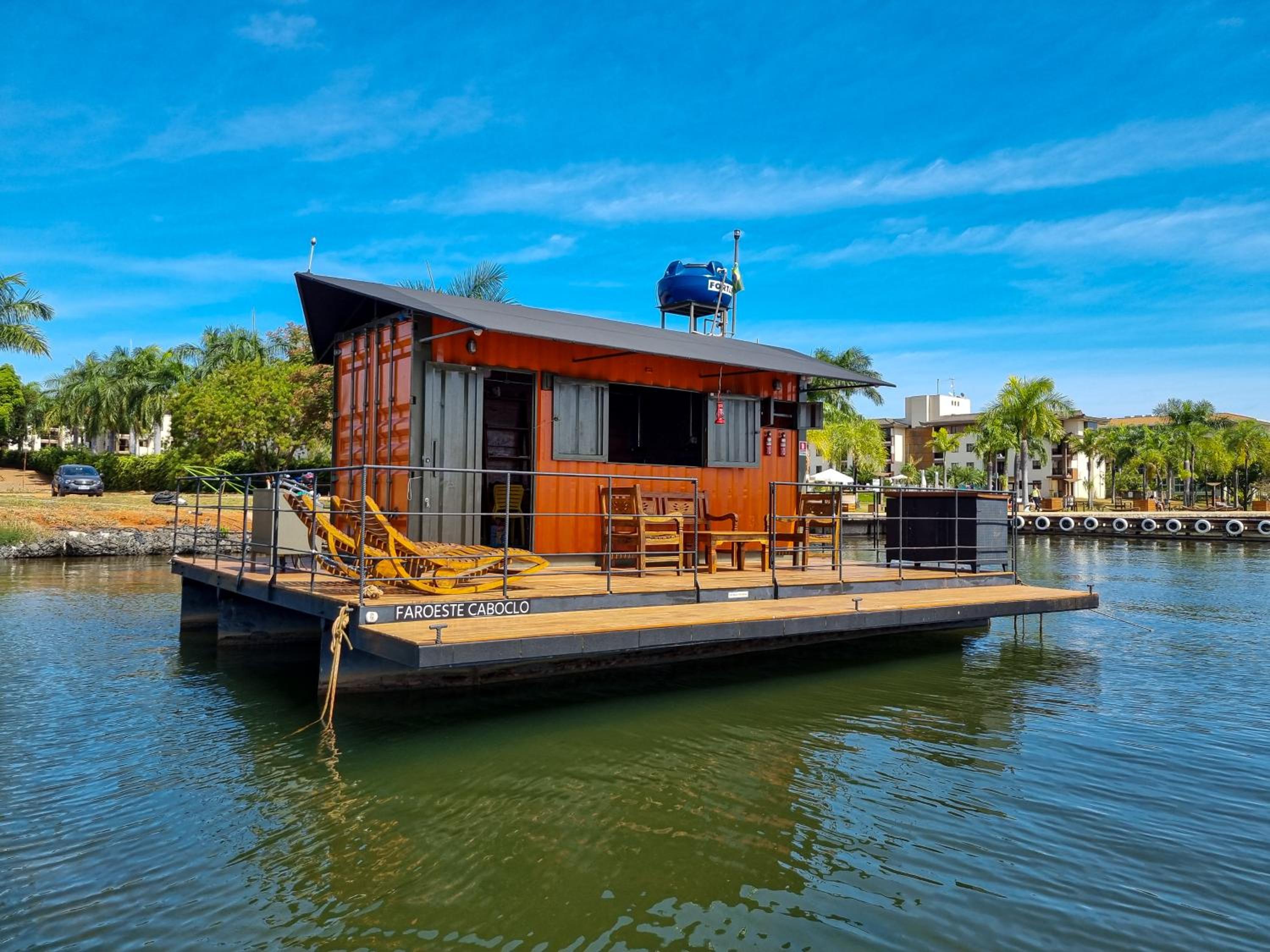 House Boat 