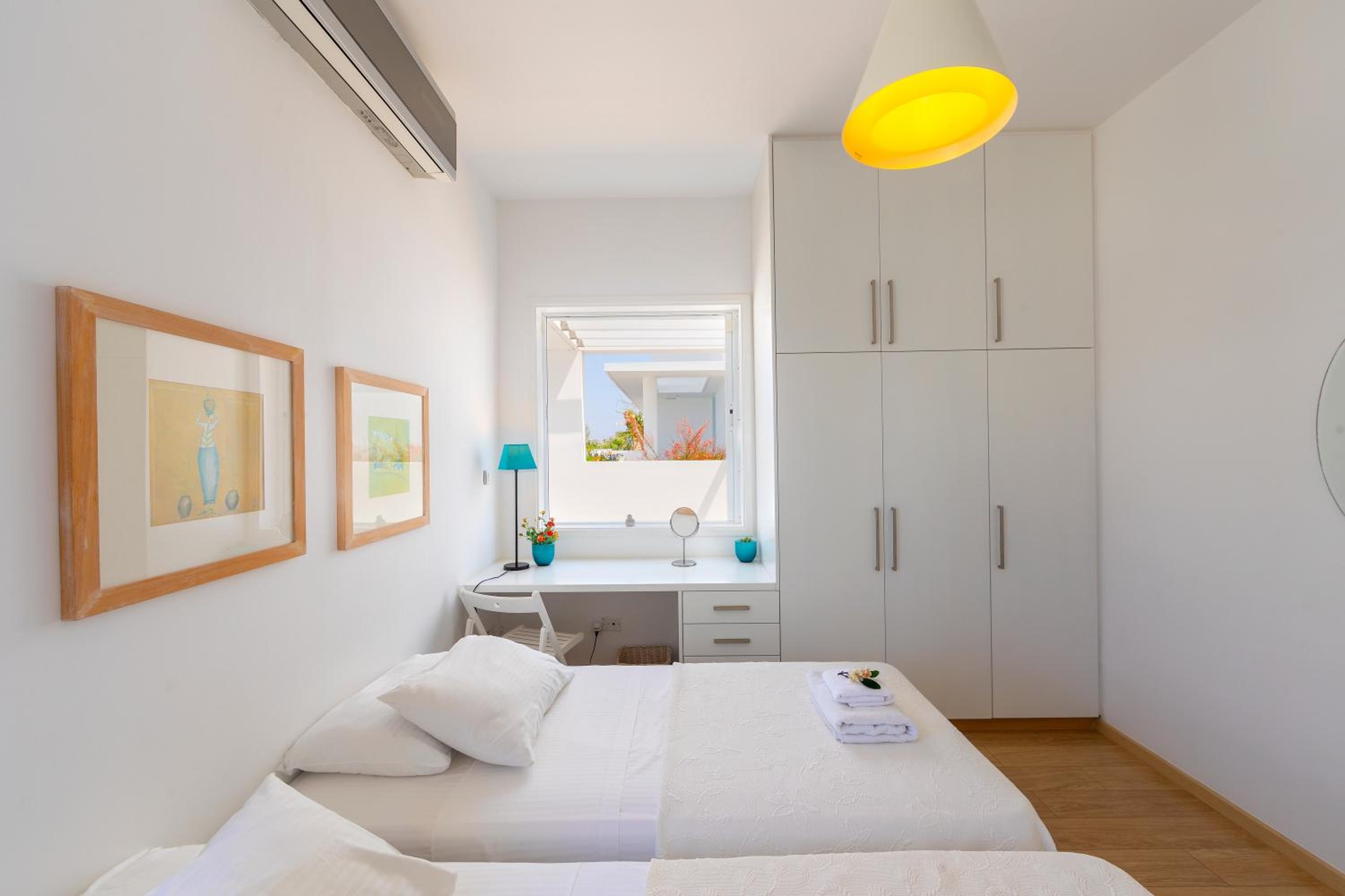 Protaras Beachfront Villa Alia