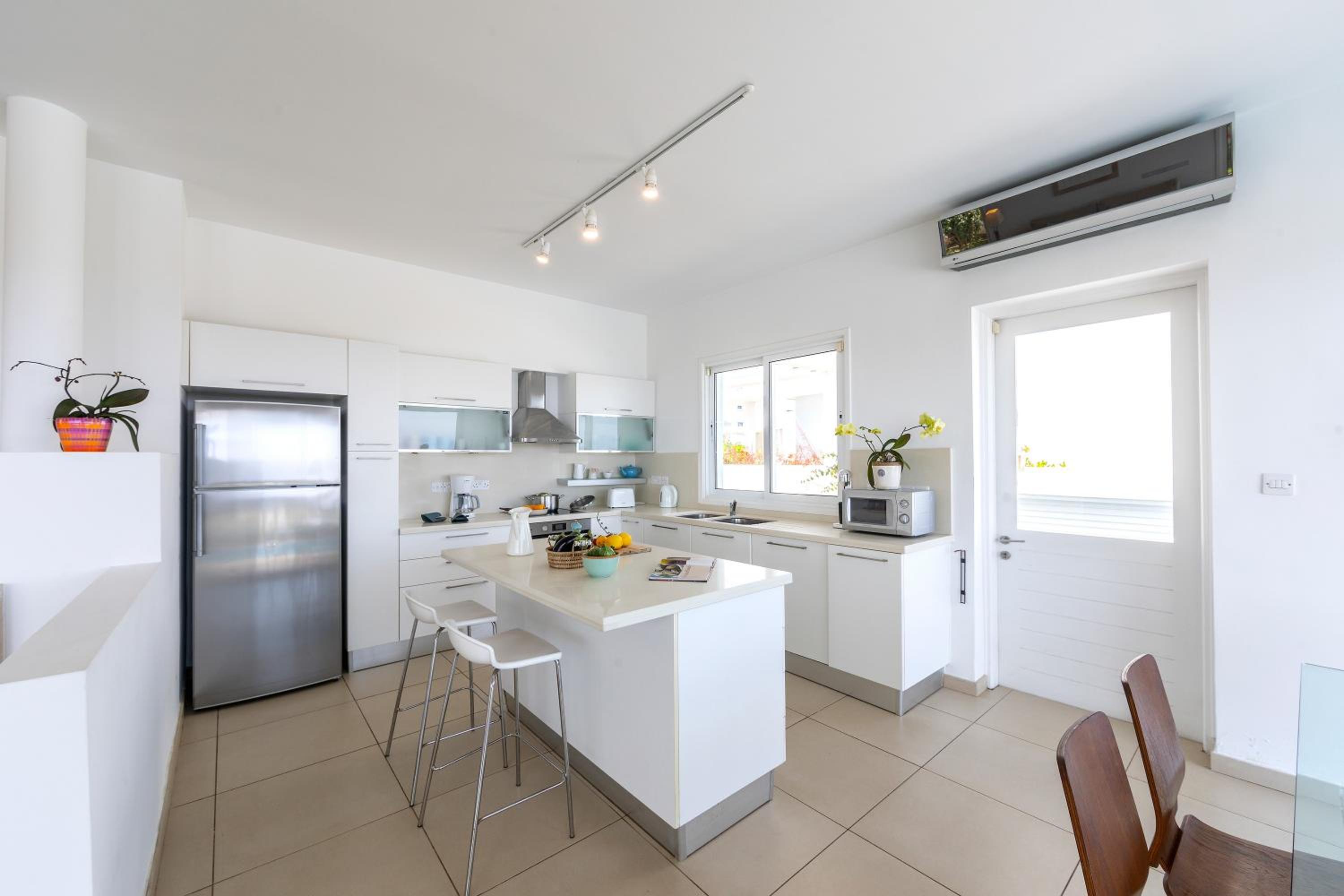 Protaras Beachfront Villa Alia