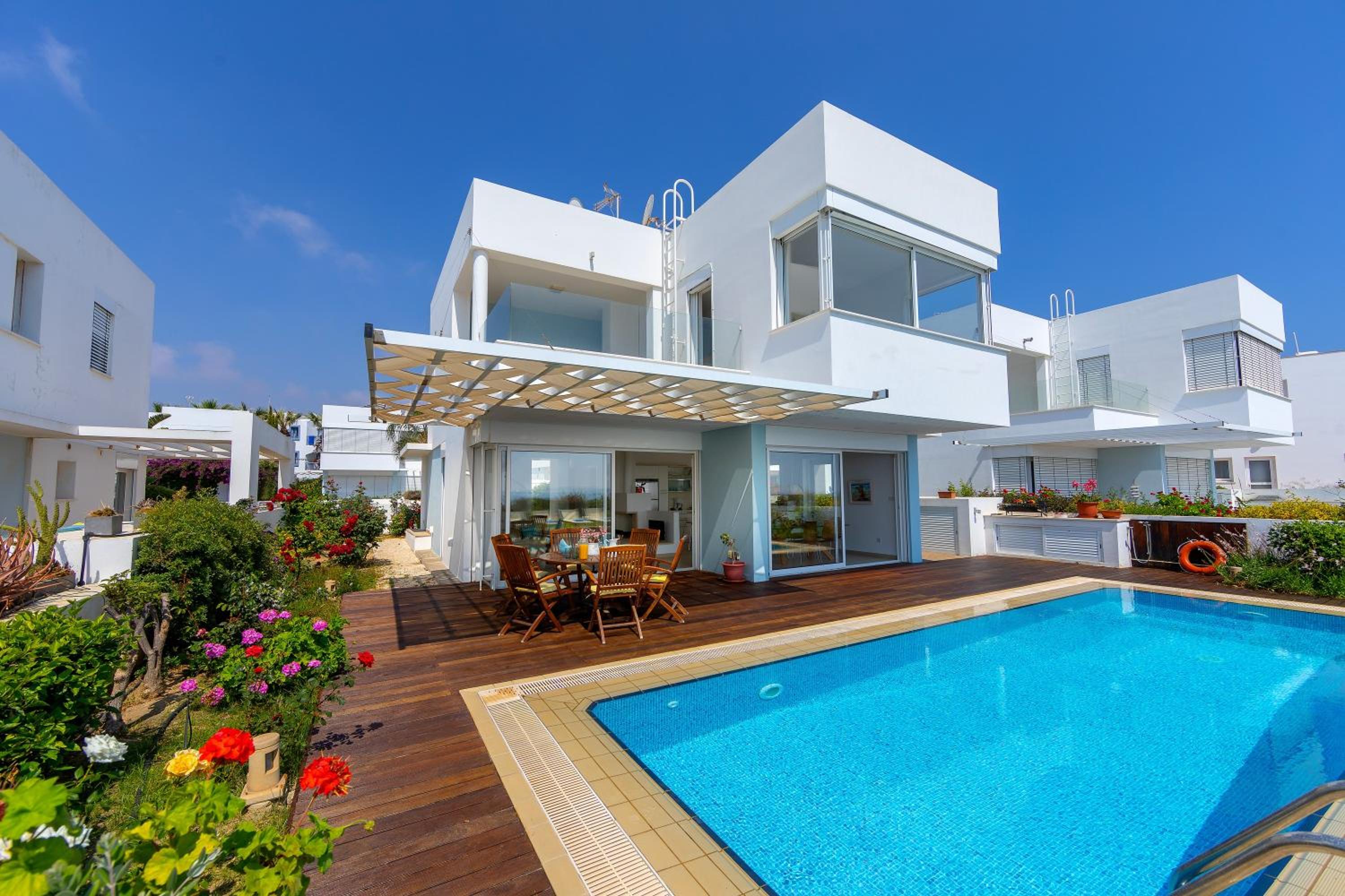 Protaras Beachfront Villa Alia