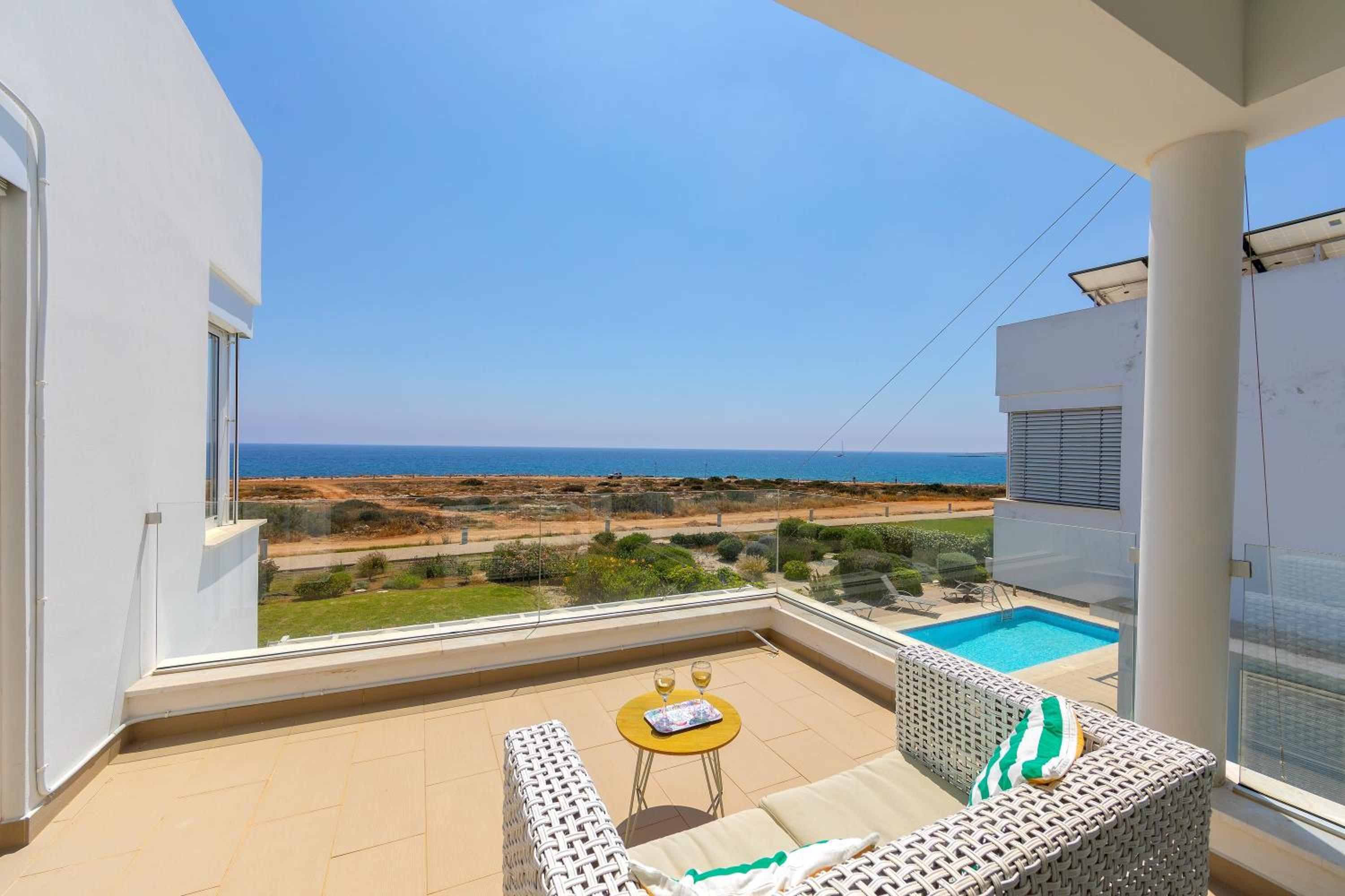 Protaras Beachfront Villa Alia