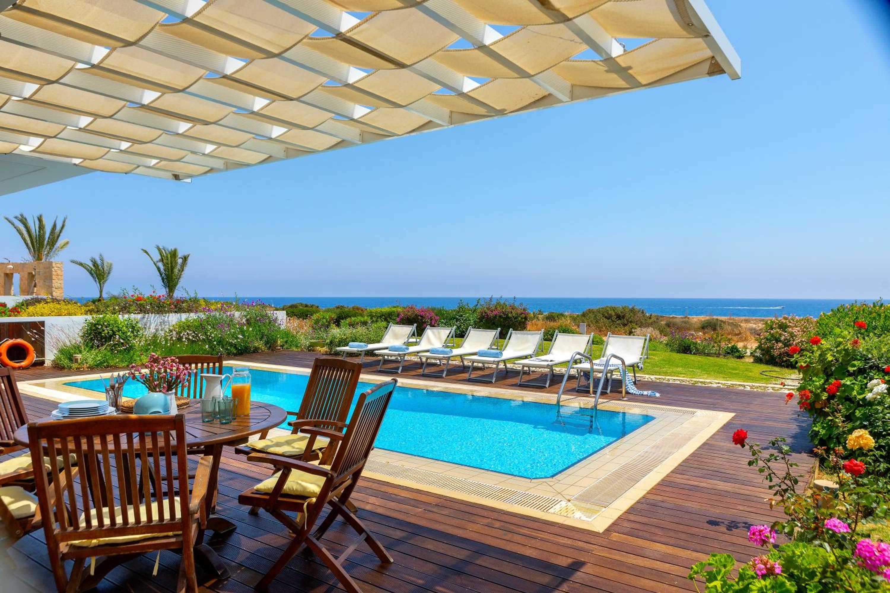 Protaras Beachfront Villa Alia