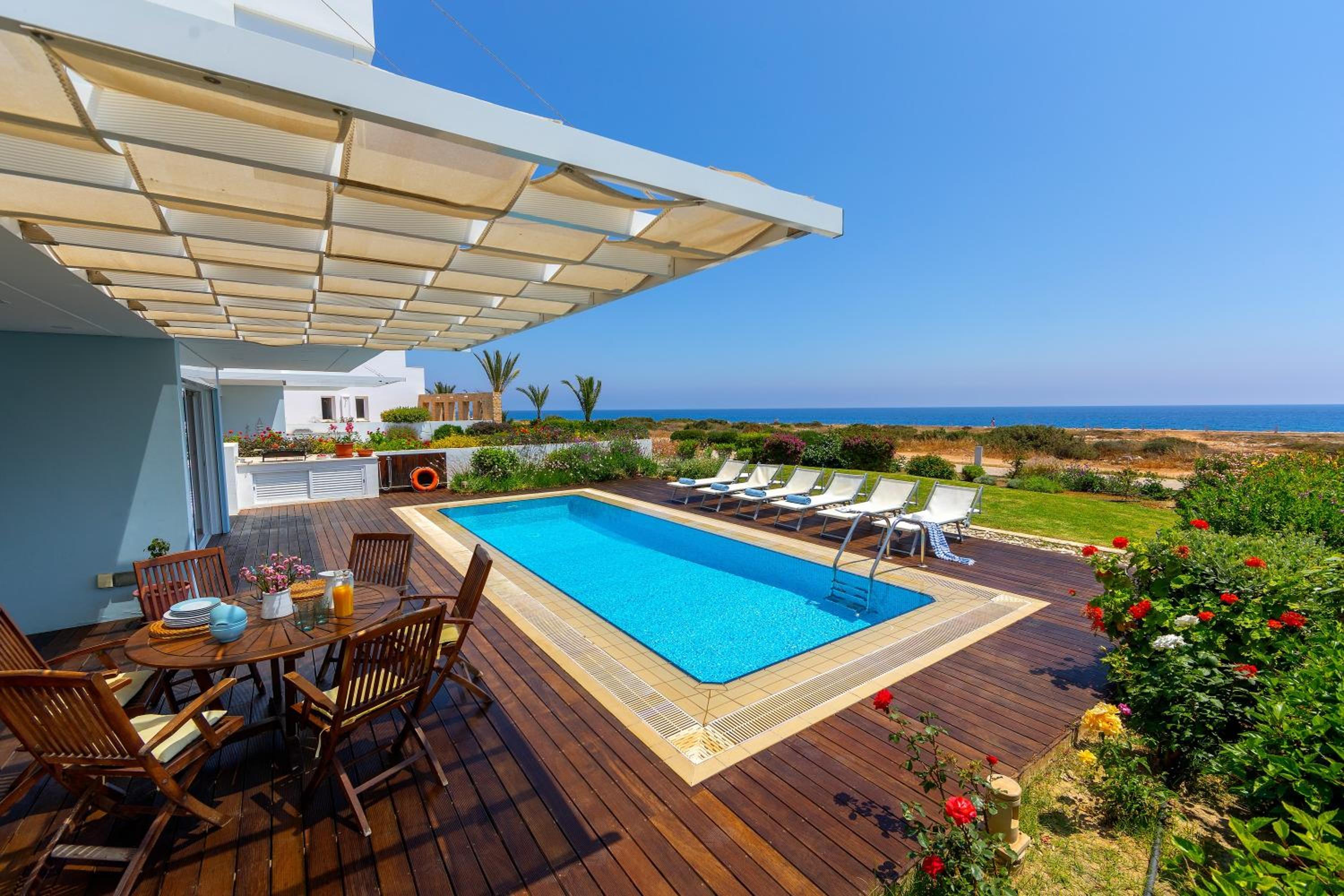 Protaras Beachfront Villa Alia
