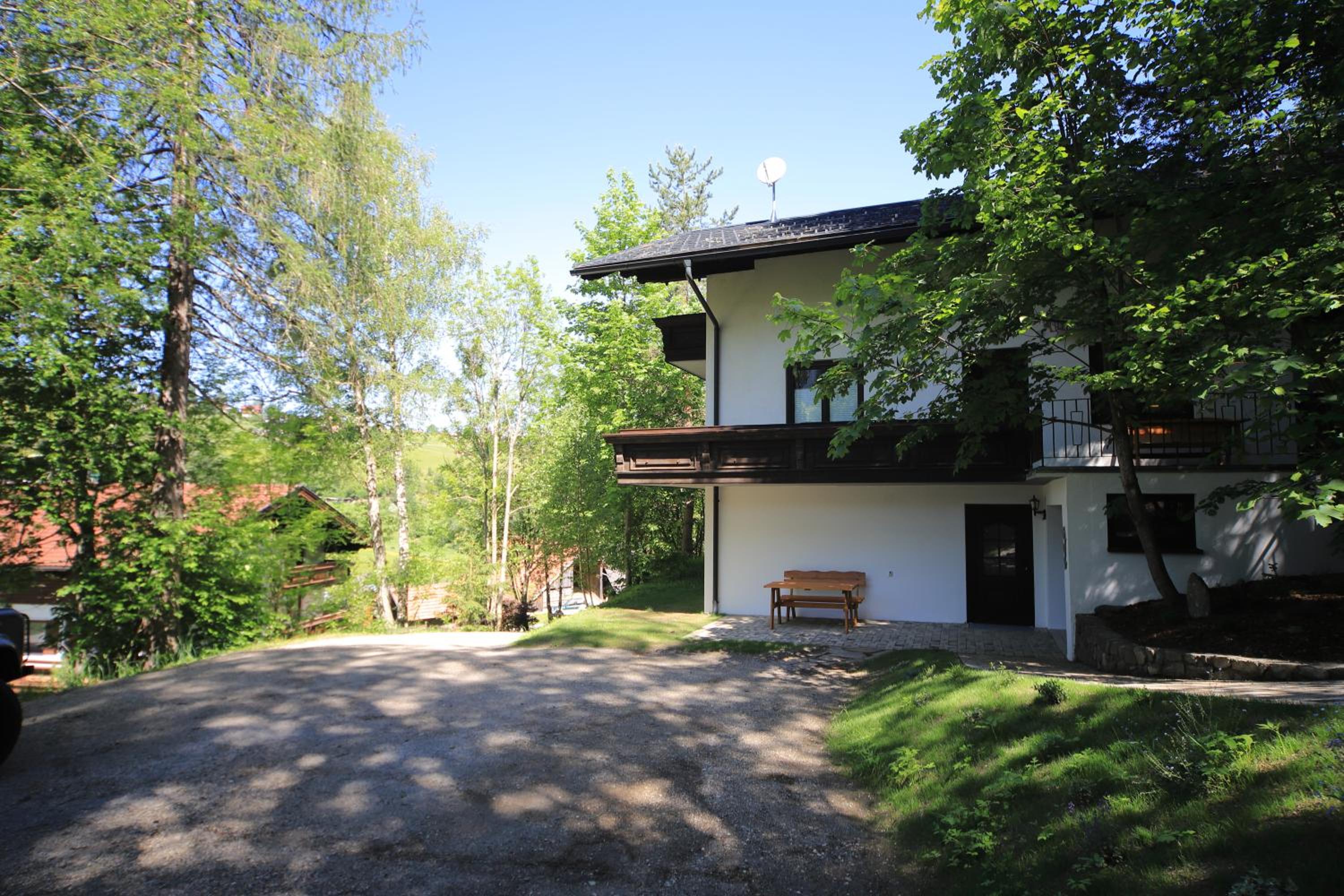 Haus Schroffenstein view 3