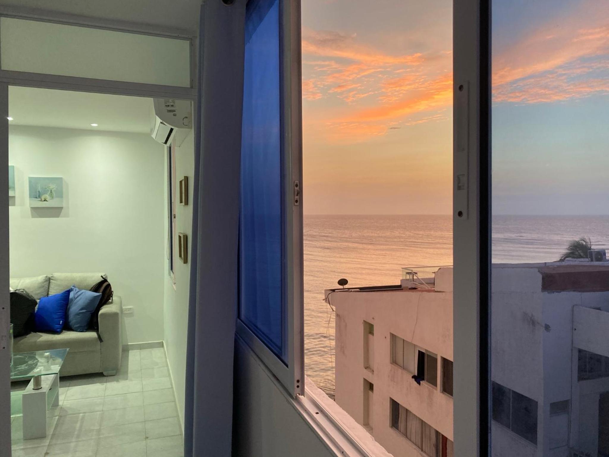 Amazing ocean view Apartment in El Laguito Cartagena view 2