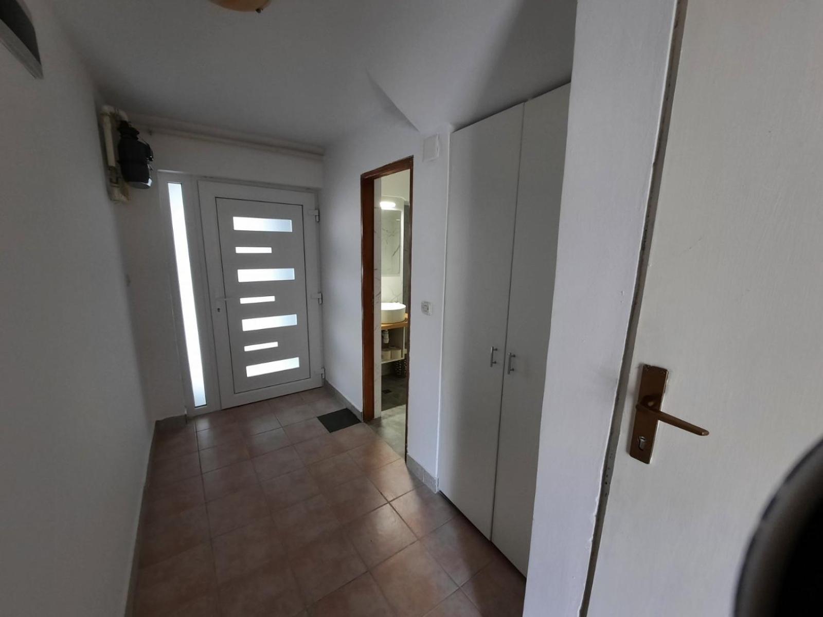 Apartment Klementina FREE PARKING view 2