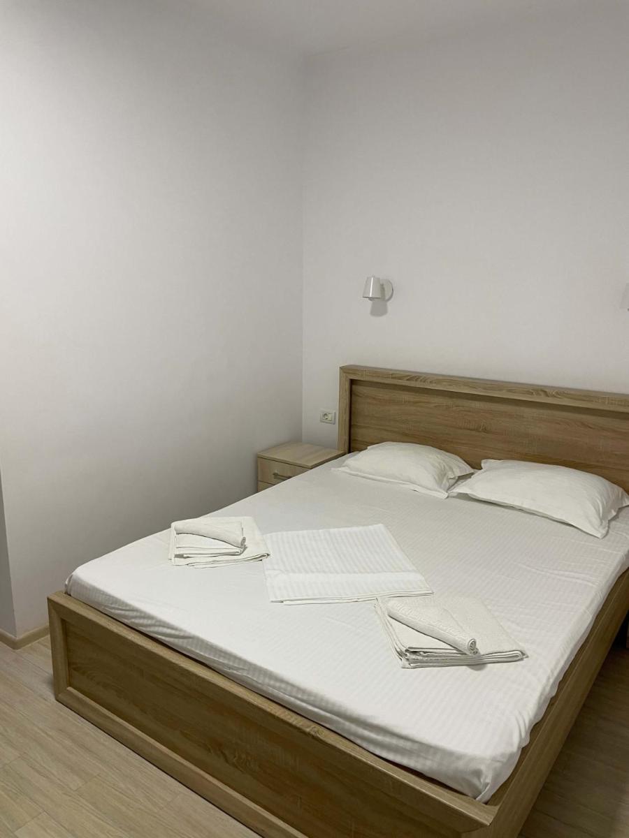VILA REGAL Mamaia view 4