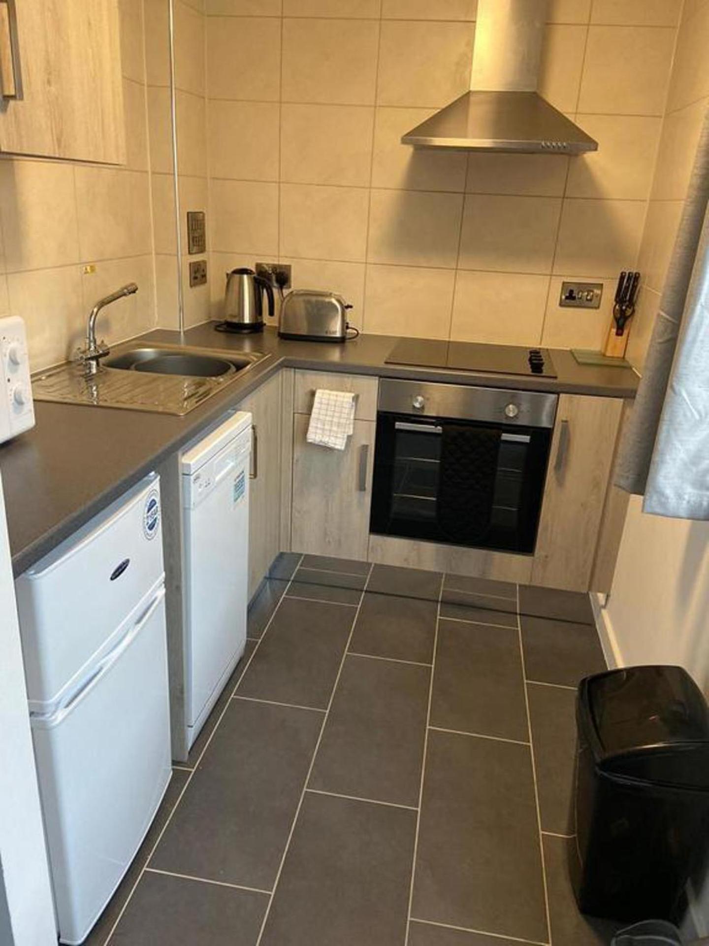 Apartment with Access to Pool Spa & Soft play view 3