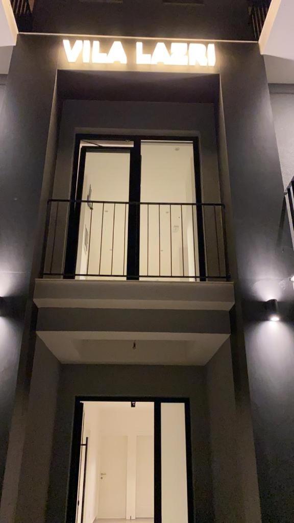 Vila Lazri