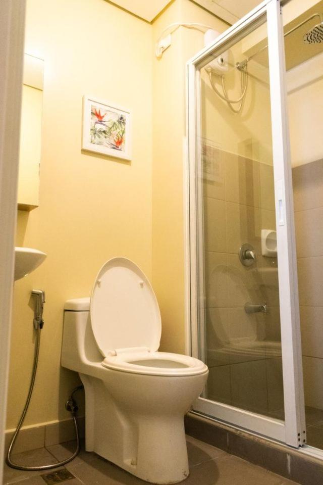 Avida Tower Furnished Contemporary Studio Unit