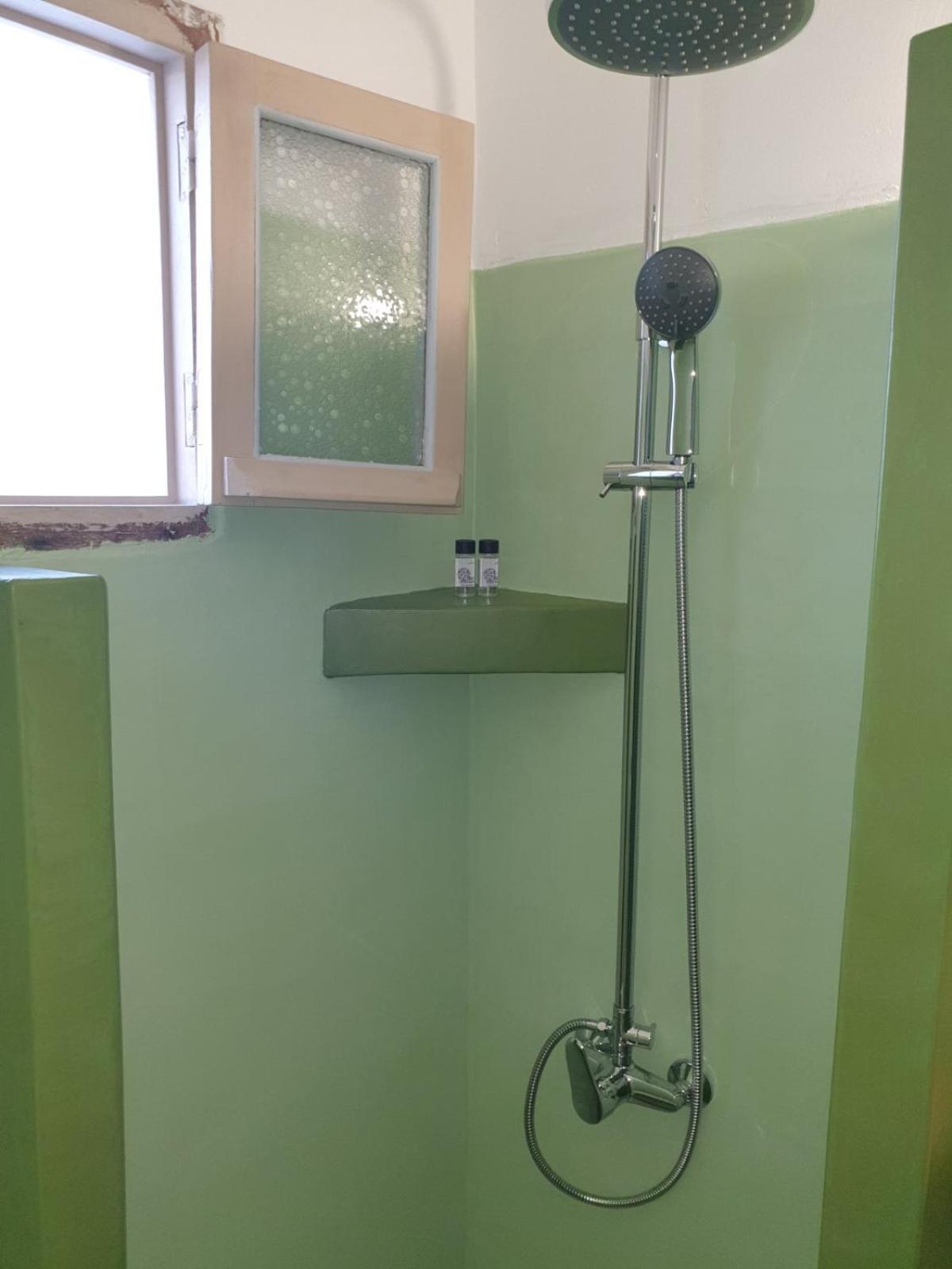 Photo 44