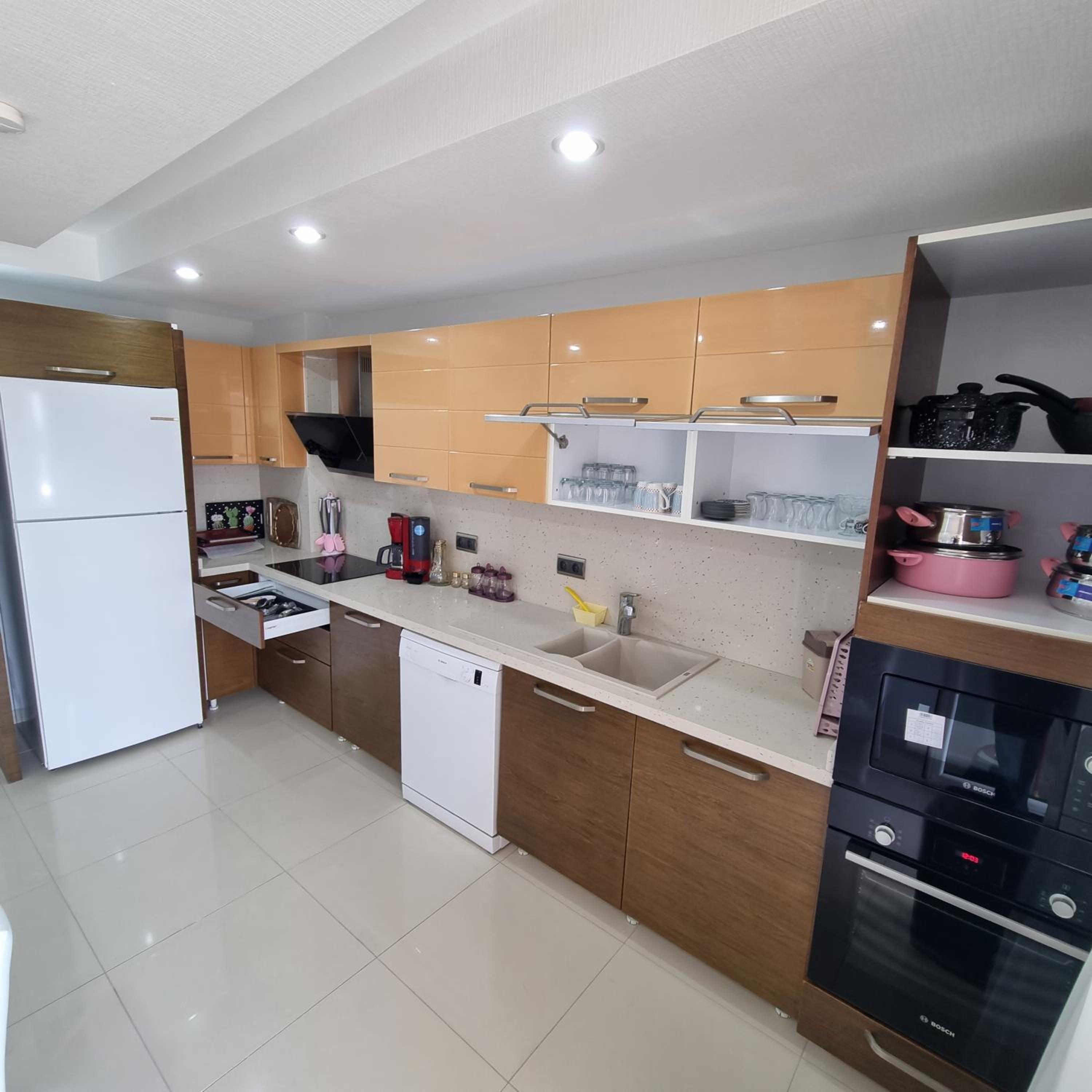 River Park Residence Lara - Image 25