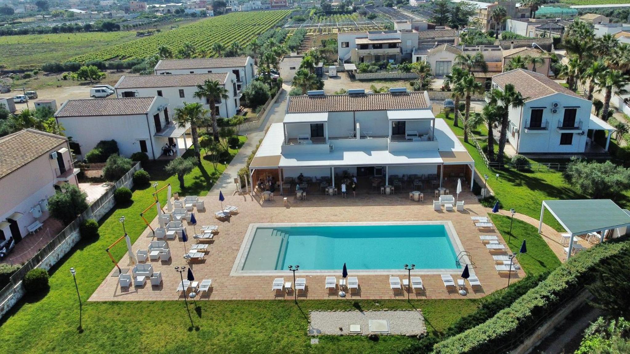 Oasi Guzzetta Hotel&Case Vacanze