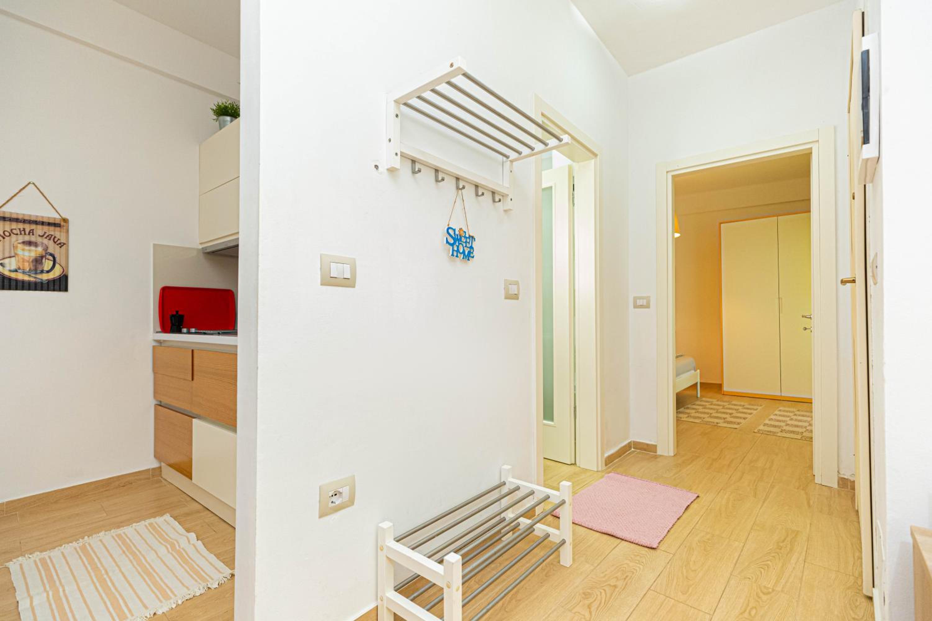 Villa Amos at Aquamarine Residence