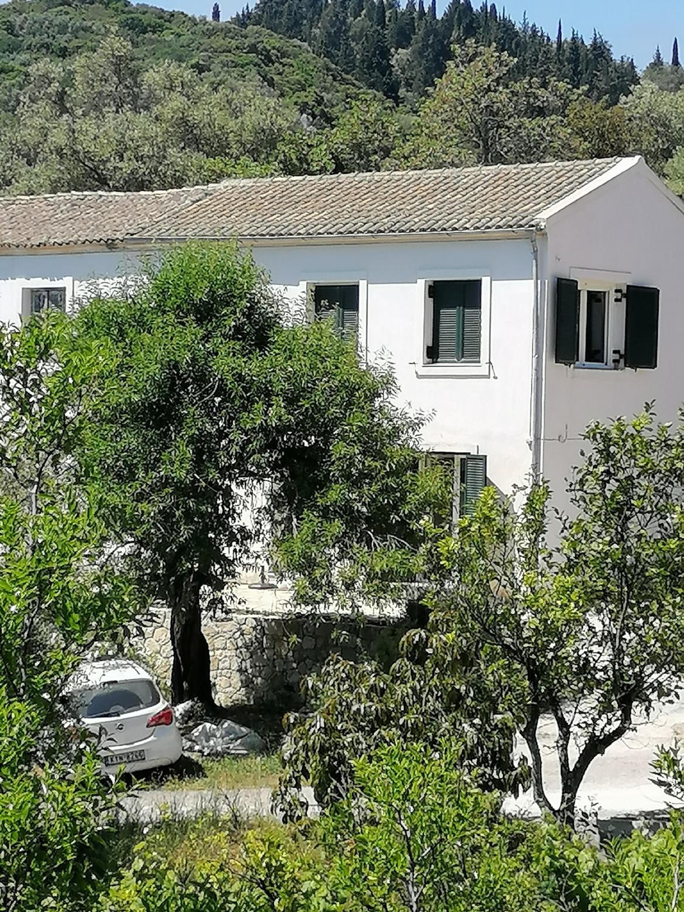 George's house view 2