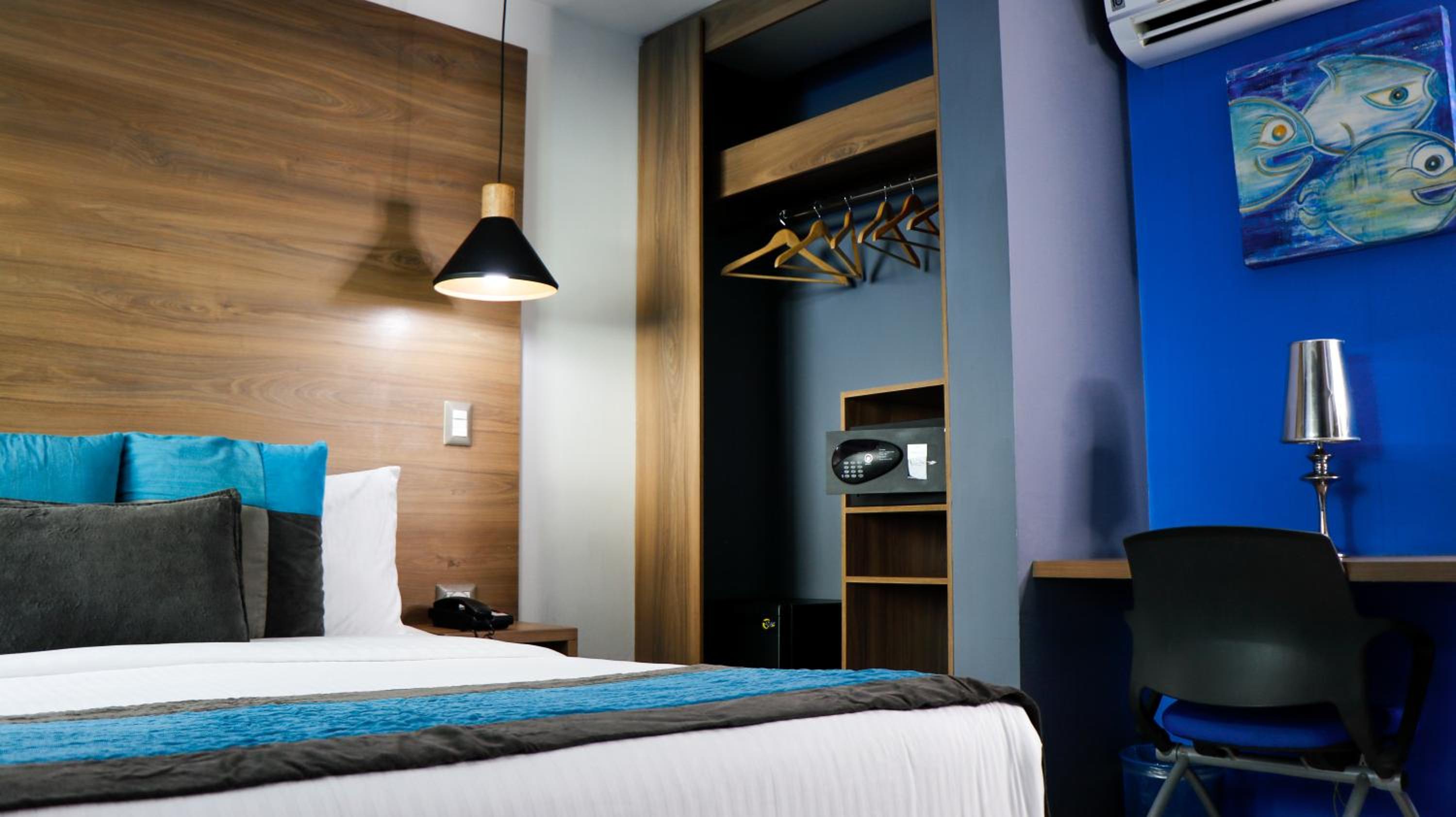 Hotel Blue Concept 20