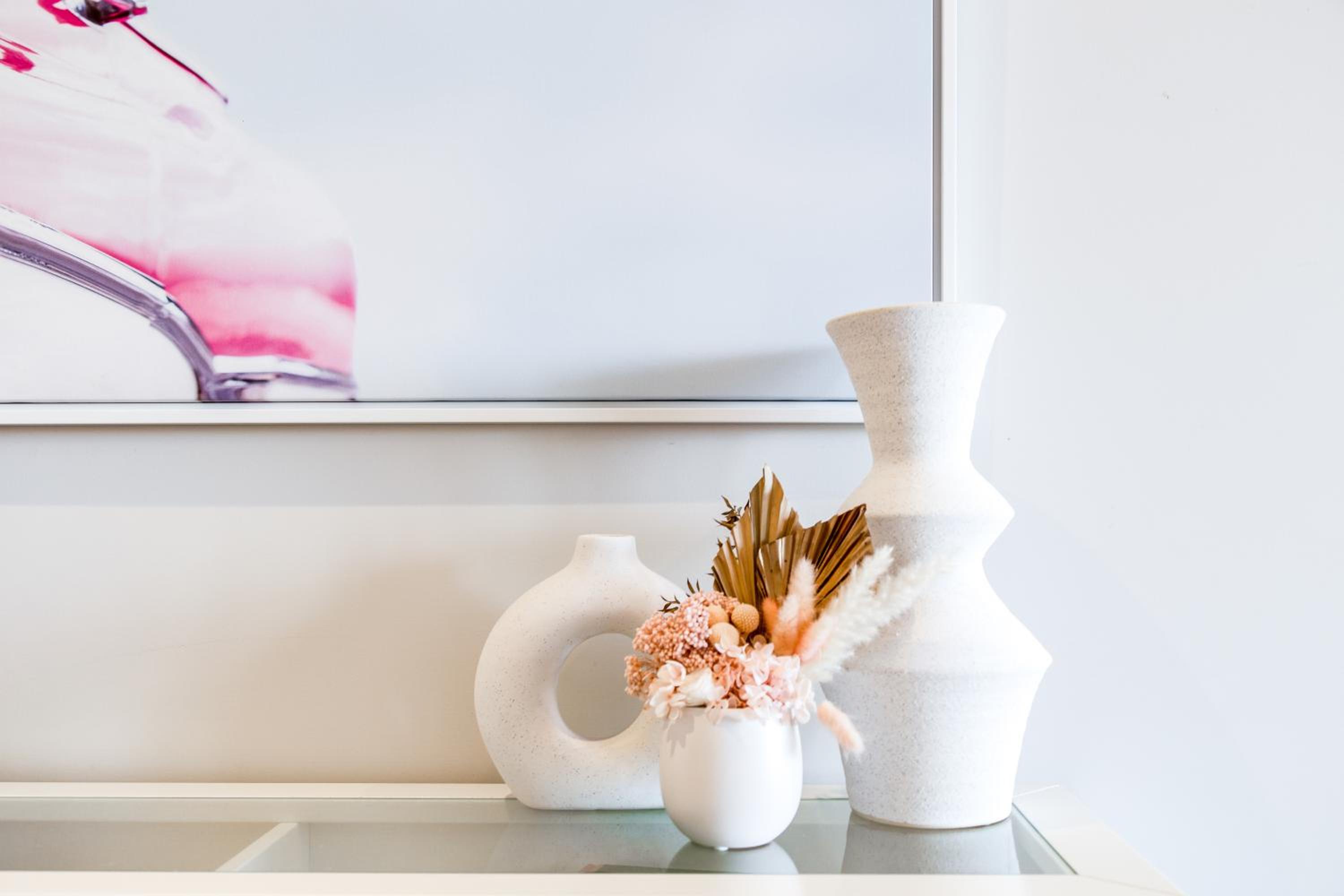 Caloundra Vacations - Central Kings Beach 2 BR APT w Pool and Spa access - Property Image 20