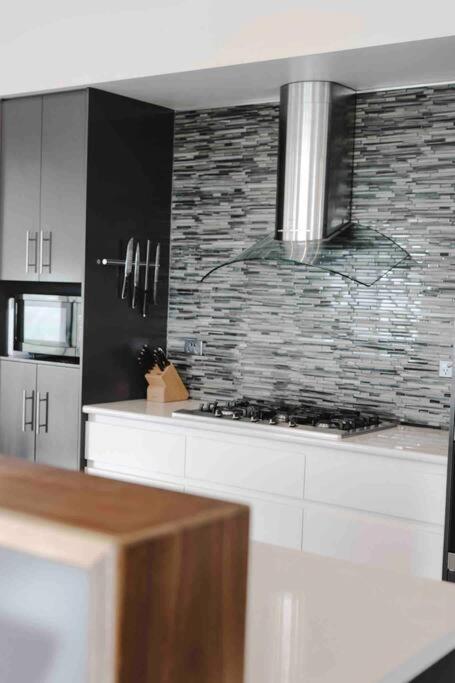 Martyrs Lookout - Luxury Accommodation