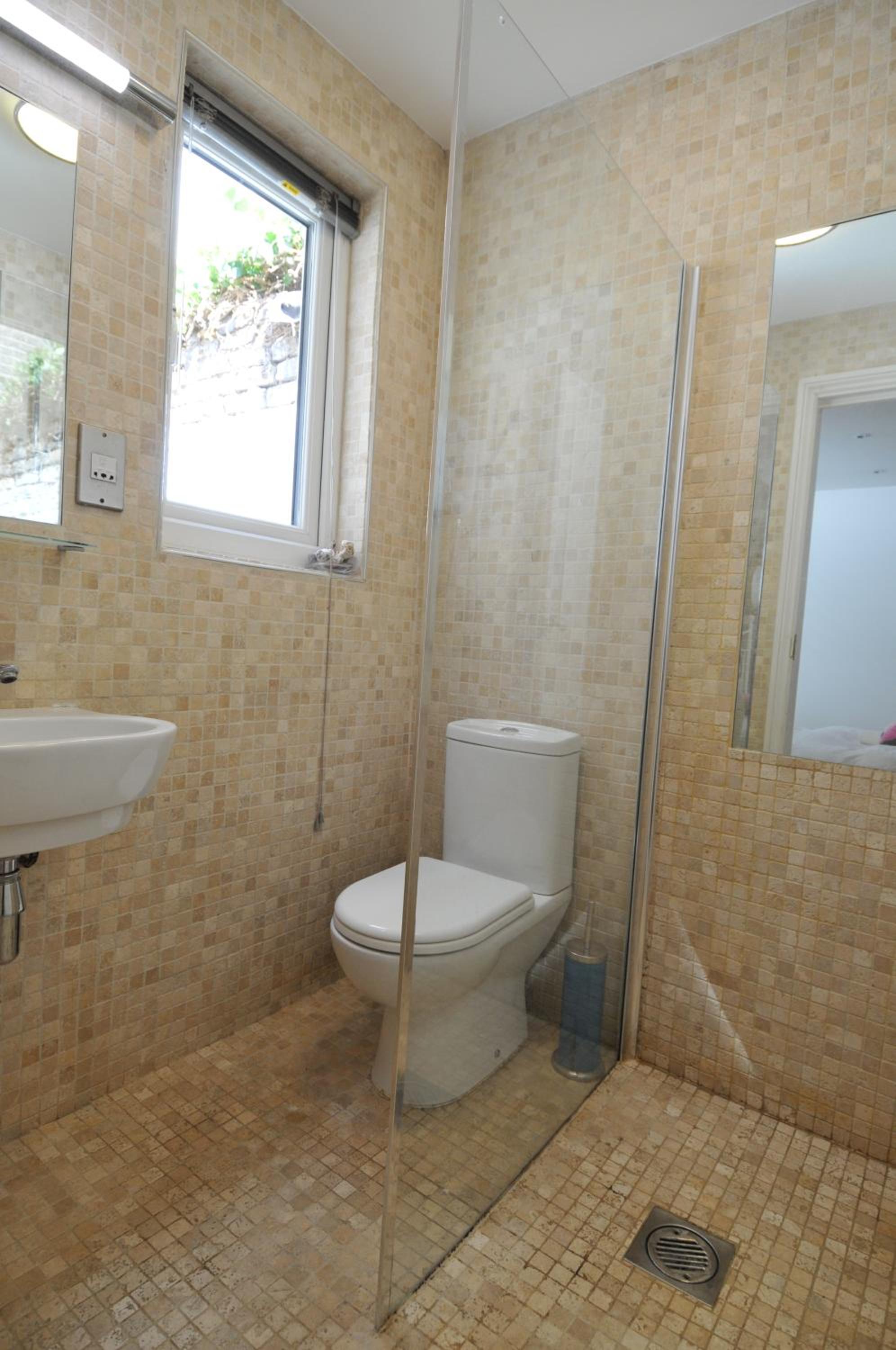 3 Bedroom Apartment in Westminster