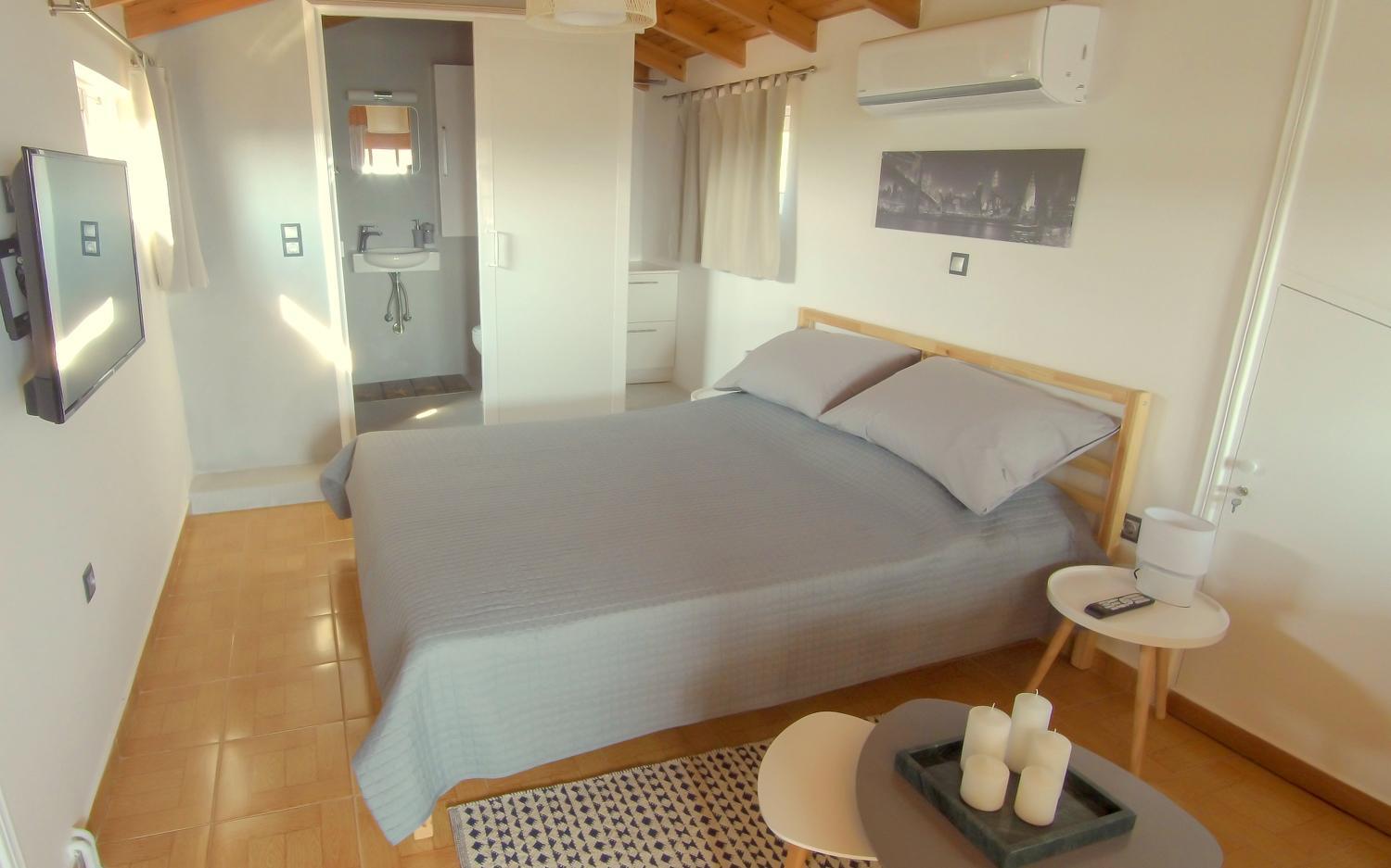 Augoustinos - Sea Side Luxury Apartments