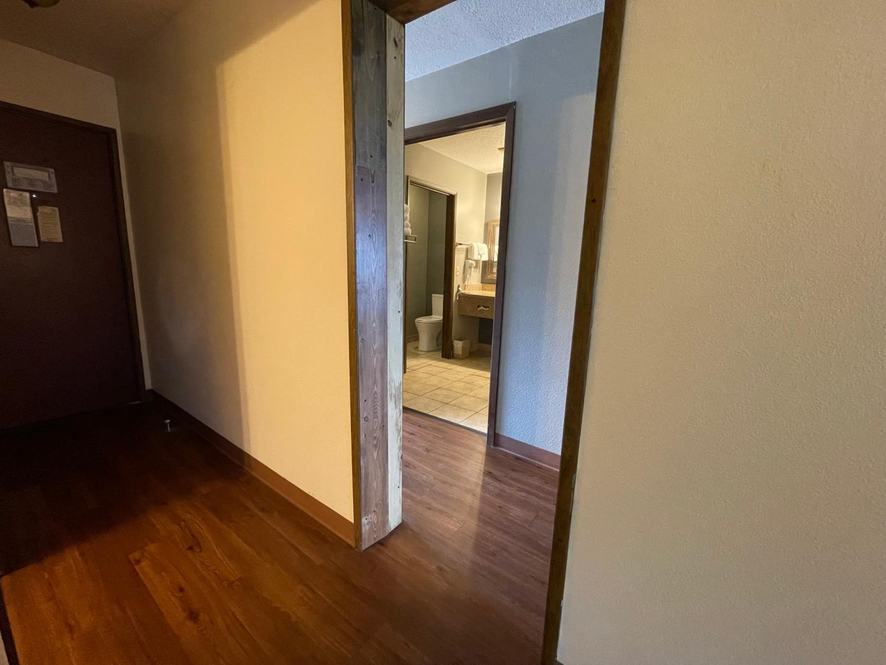 Sunnyside Inn and Suites