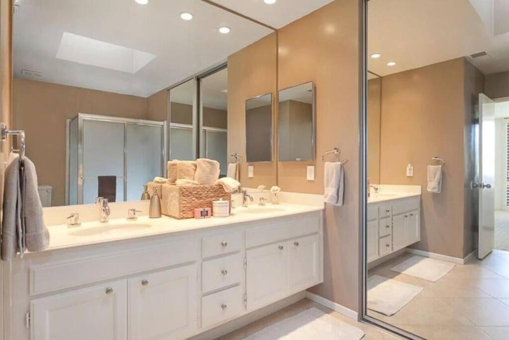 Private Country Club Condo on awesome golf course! view 3