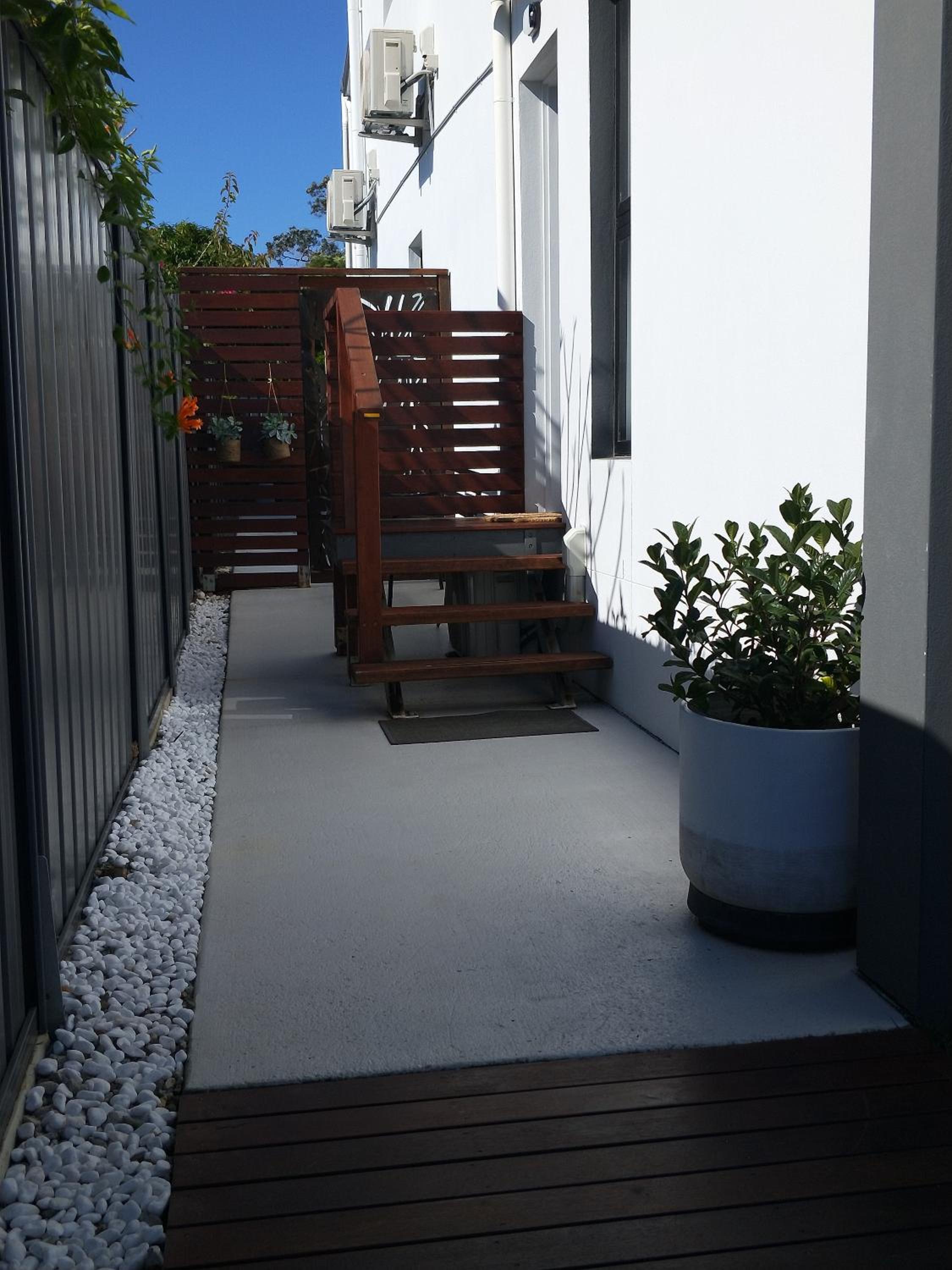 Pablos Retreat view 2