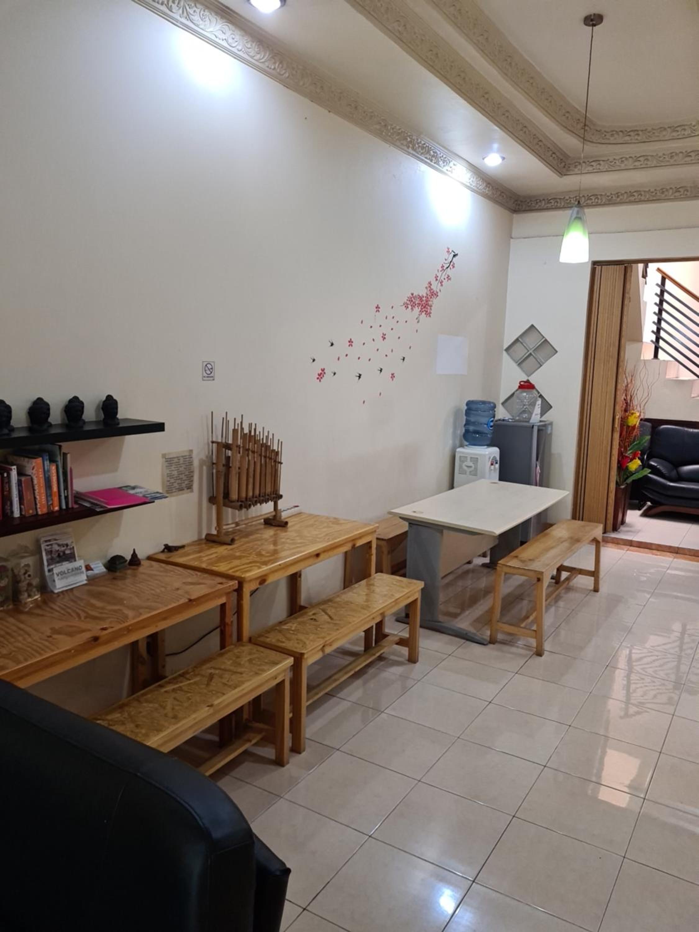 Traveller Home view 4