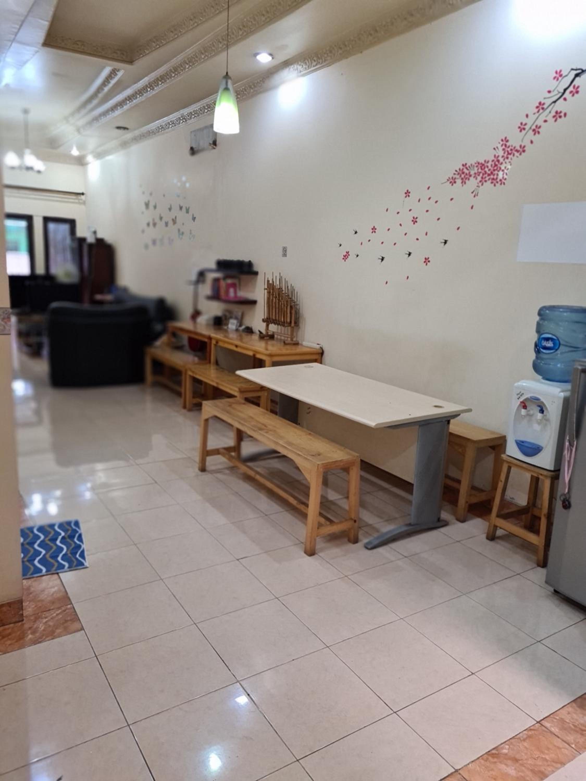 Traveller Home view 5